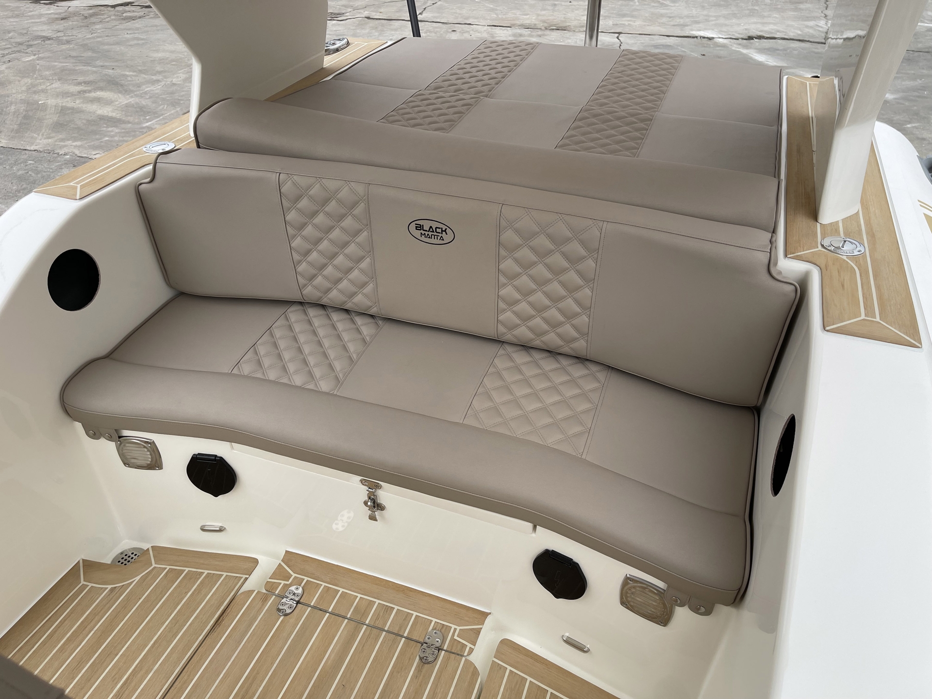 Picture 8 of announcement 12600