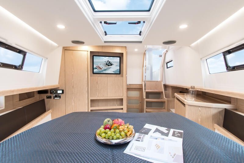 Picture 11 of announcement 12765