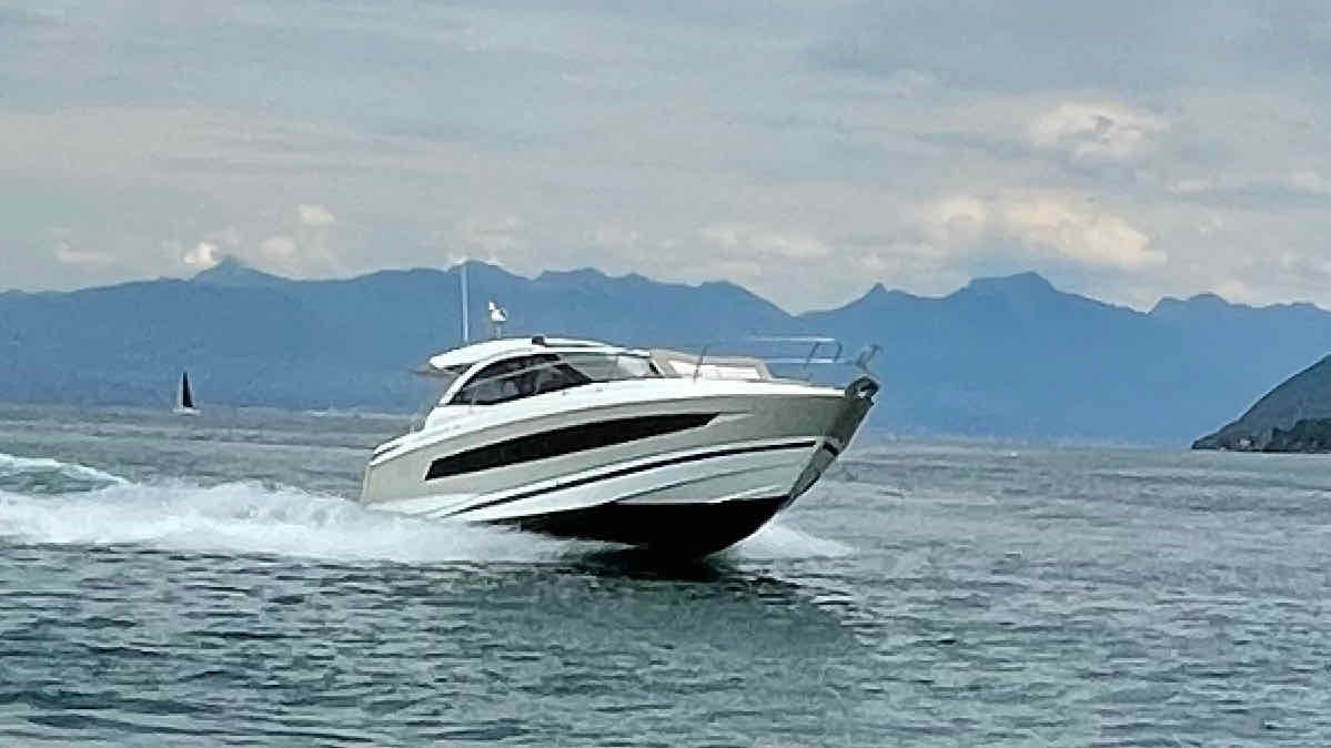 main picture announcement