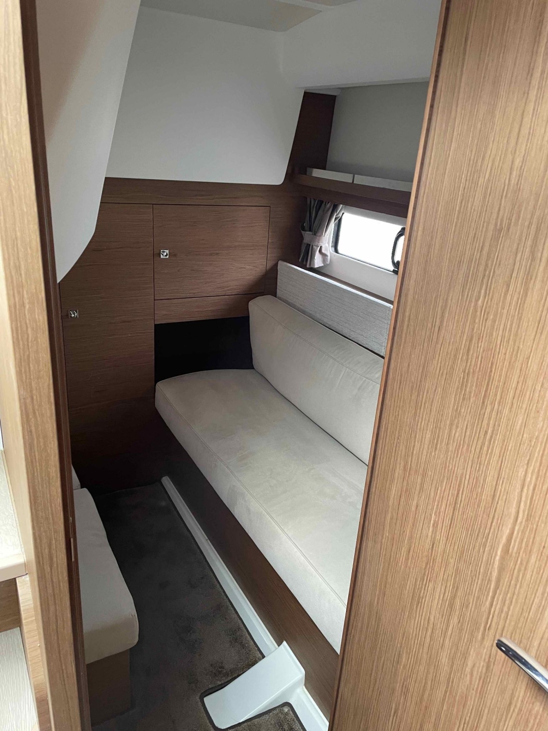 Picture 8 of announcement 12851