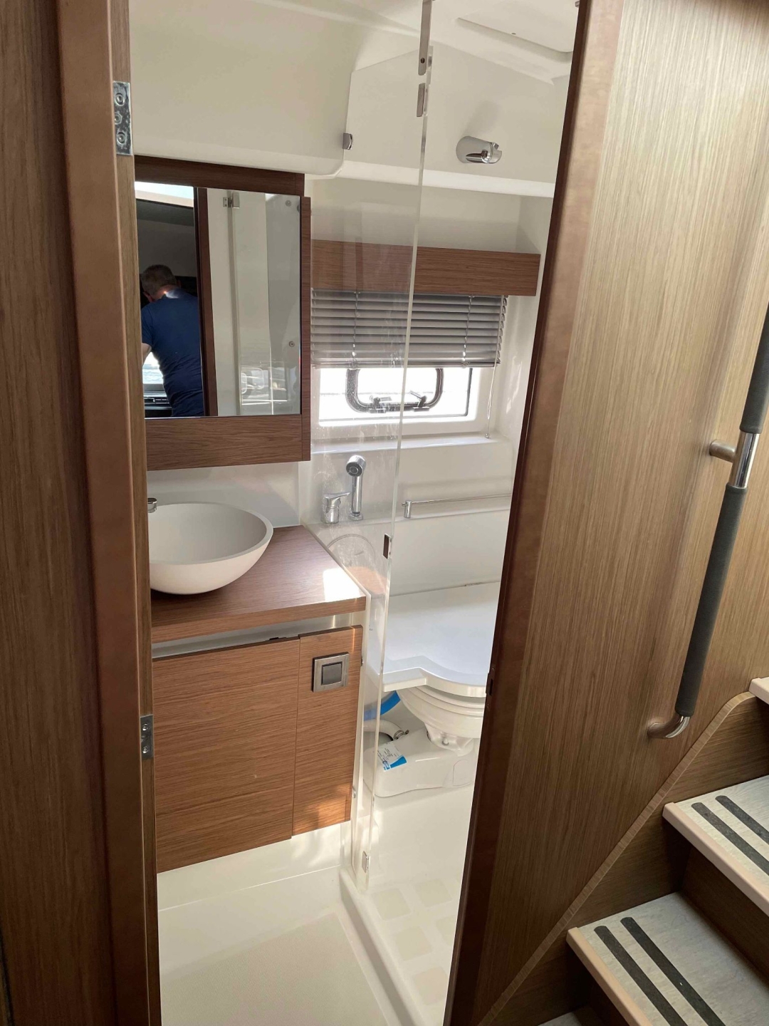 Picture 12 of announcement 12855