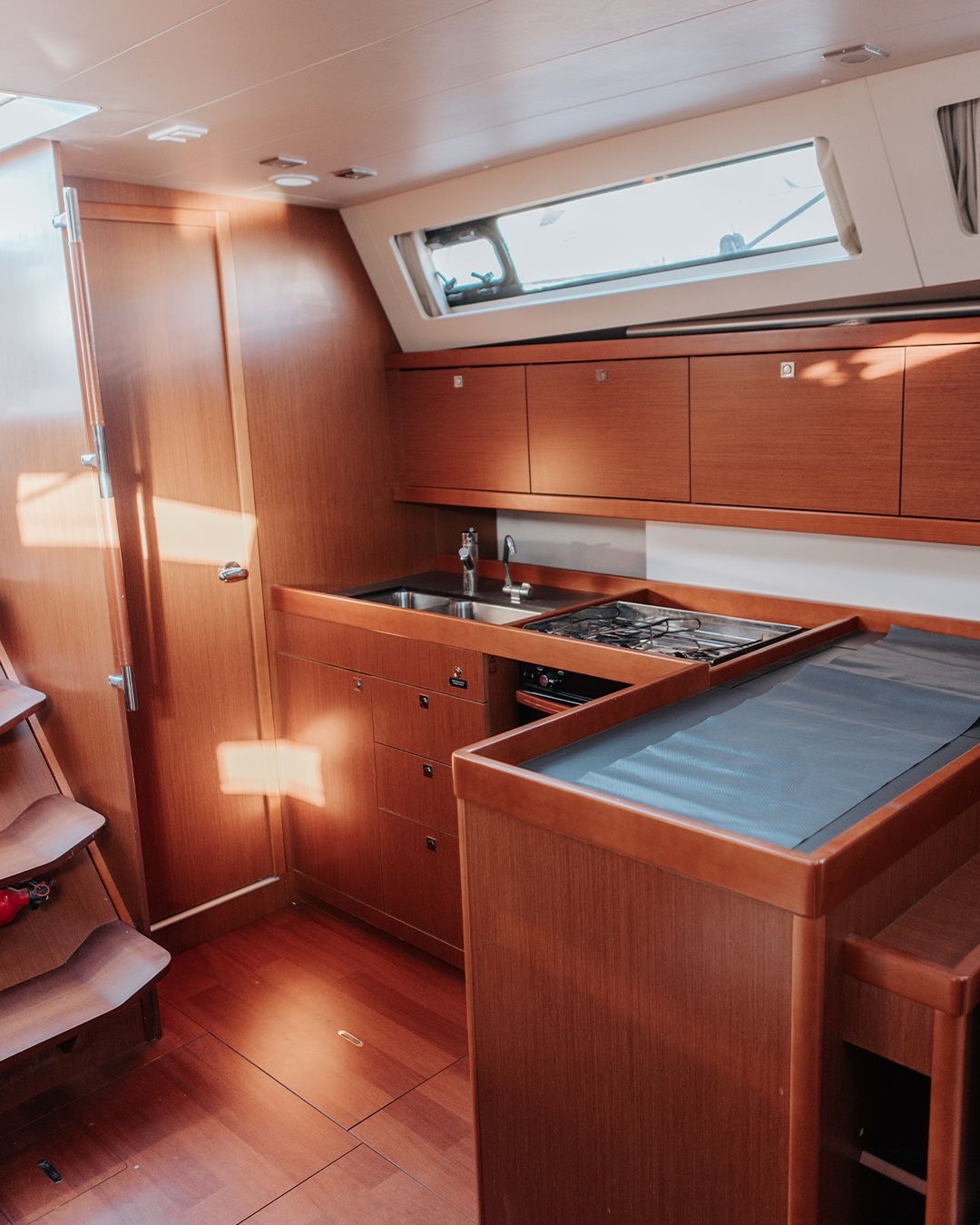 Picture 8 of announcement 15358