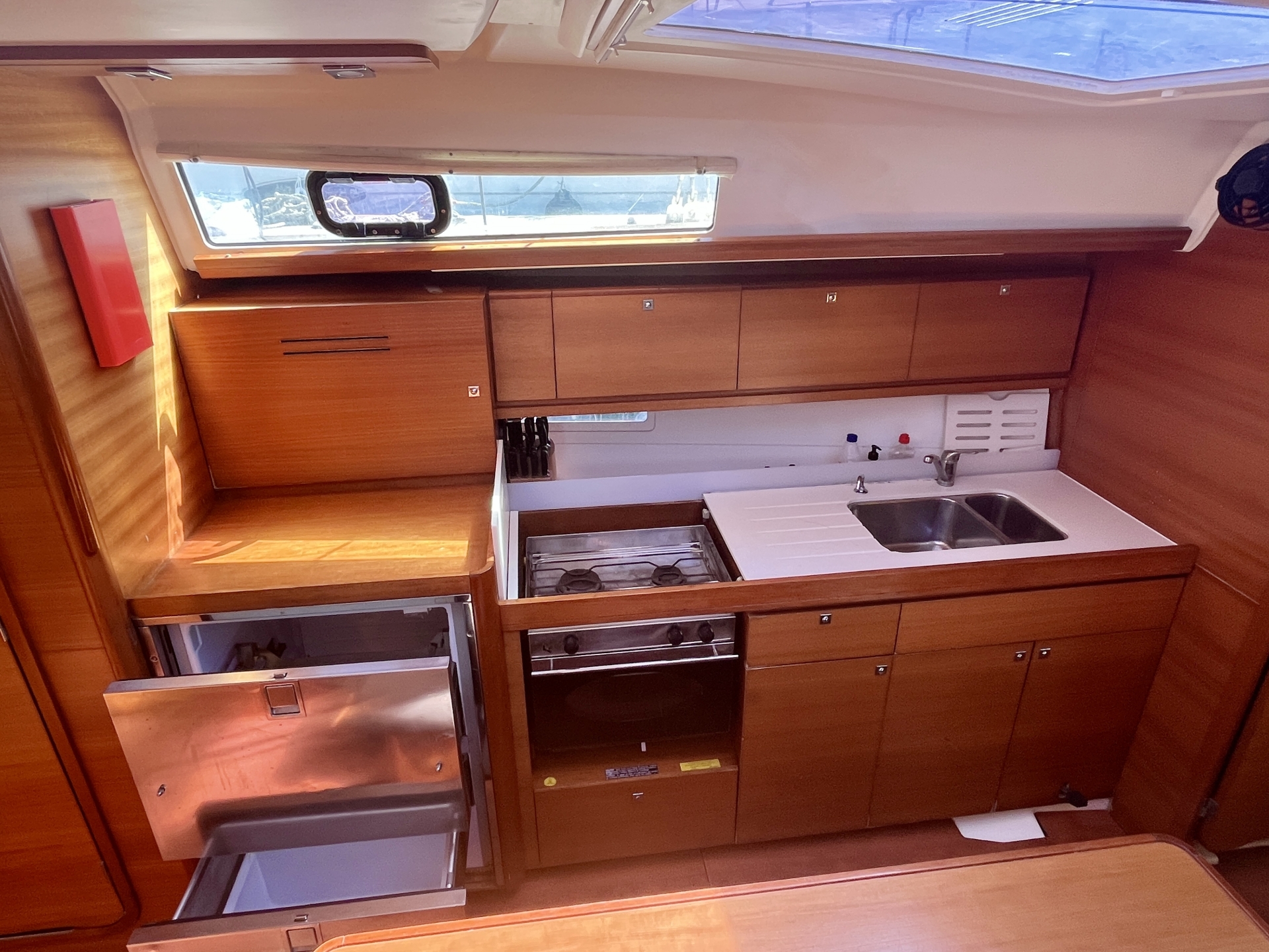 Picture 6 of announcement 12900