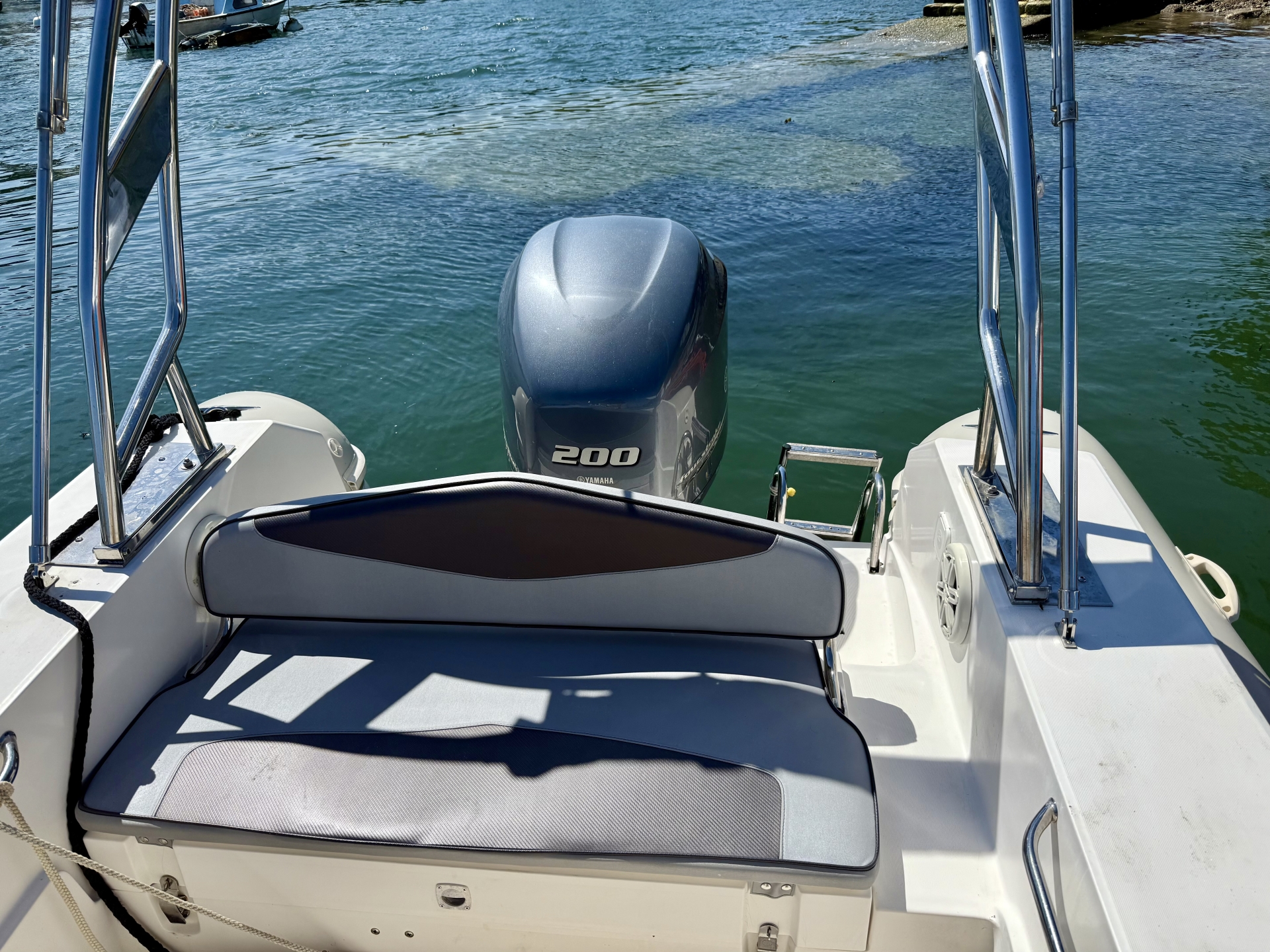 Picture 7 of announcement 12976