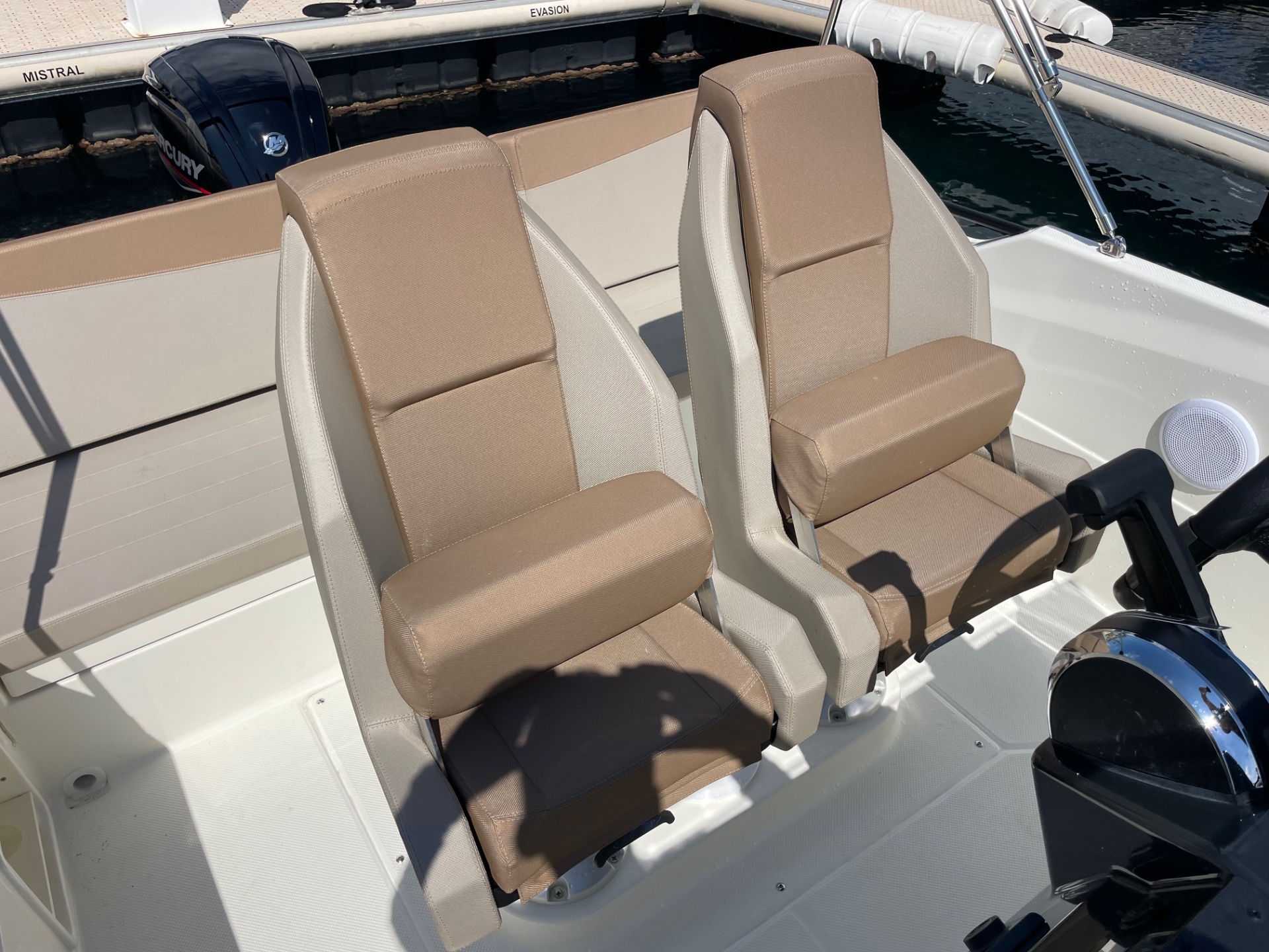 Picture 9 of announcement 13127