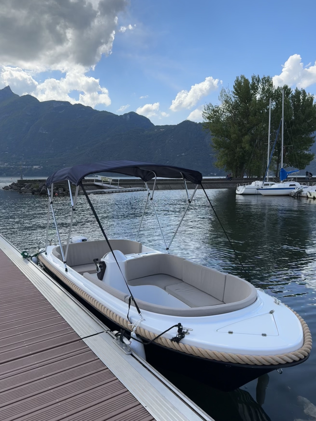 main picture announcement