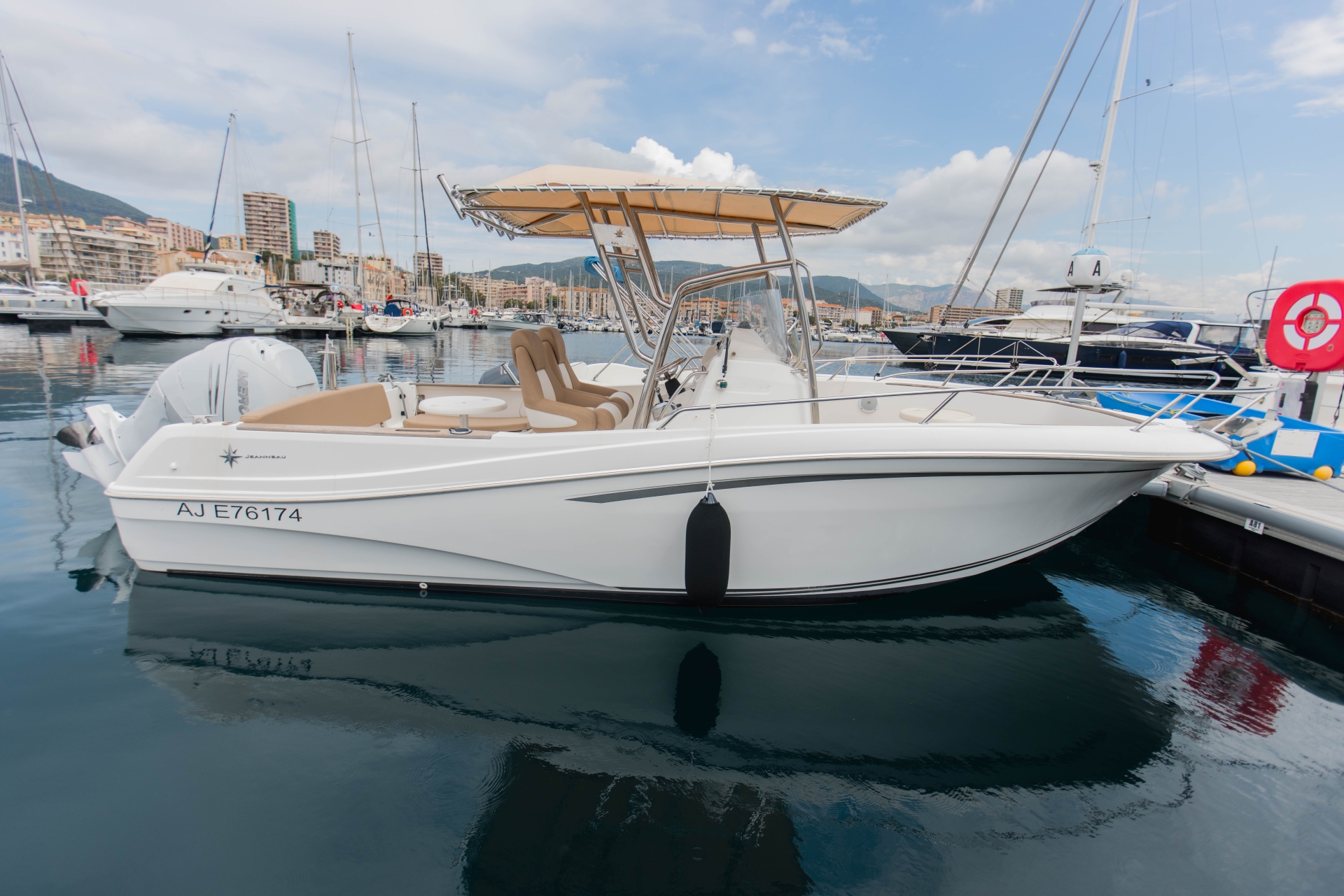 main picture announcement