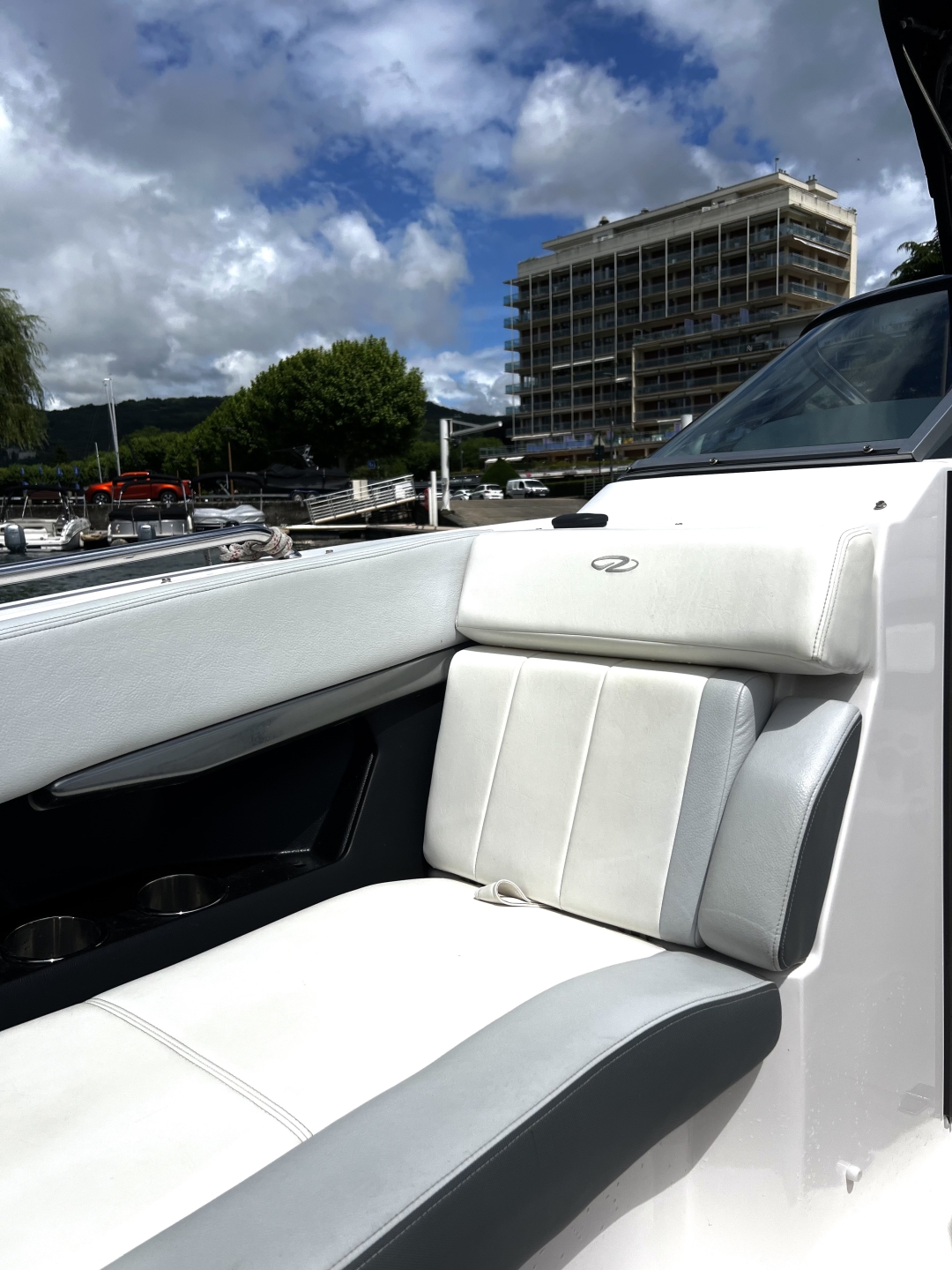 Picture 7 of announcement 14282