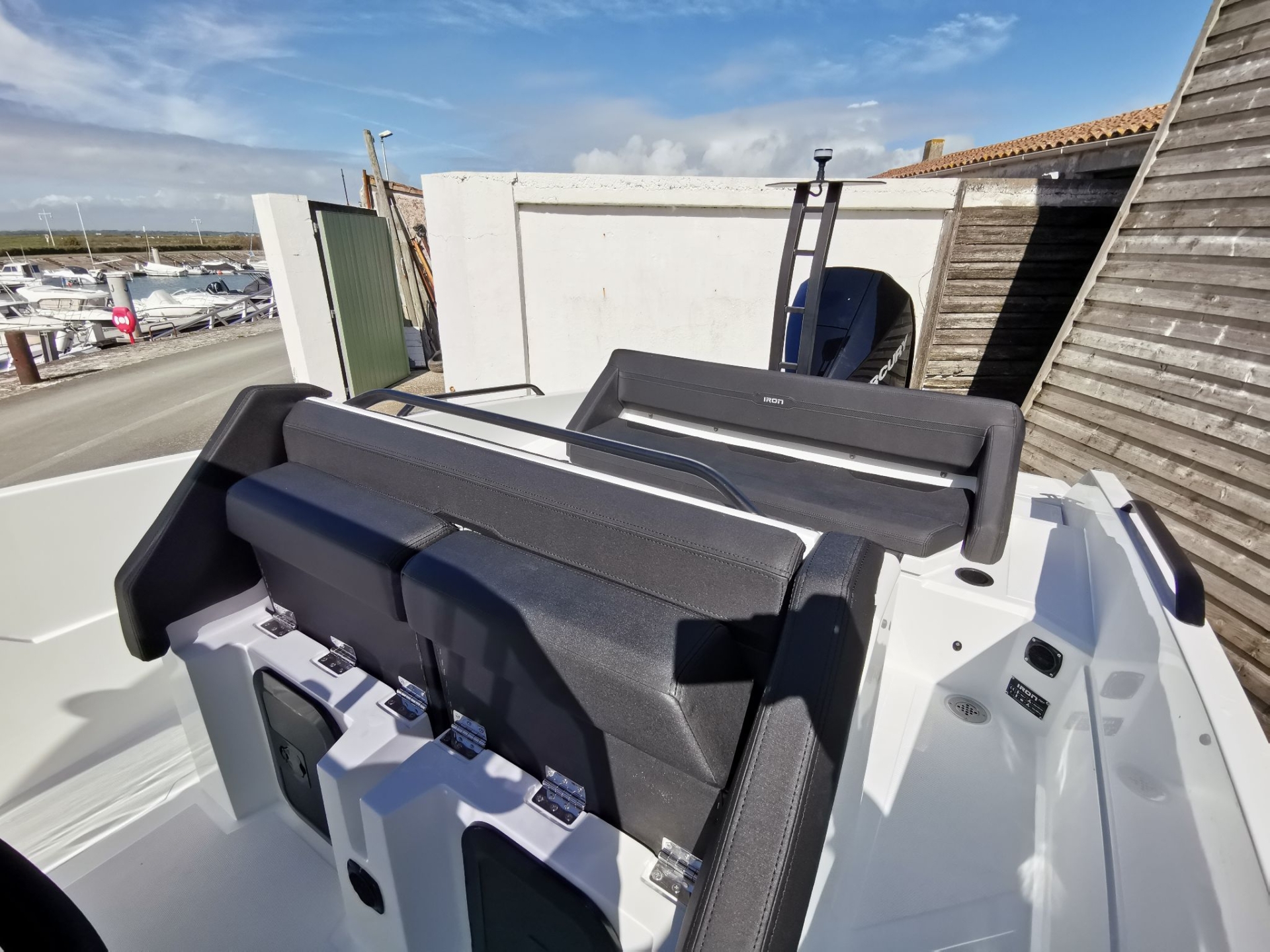 Picture 7 of announcement 14689