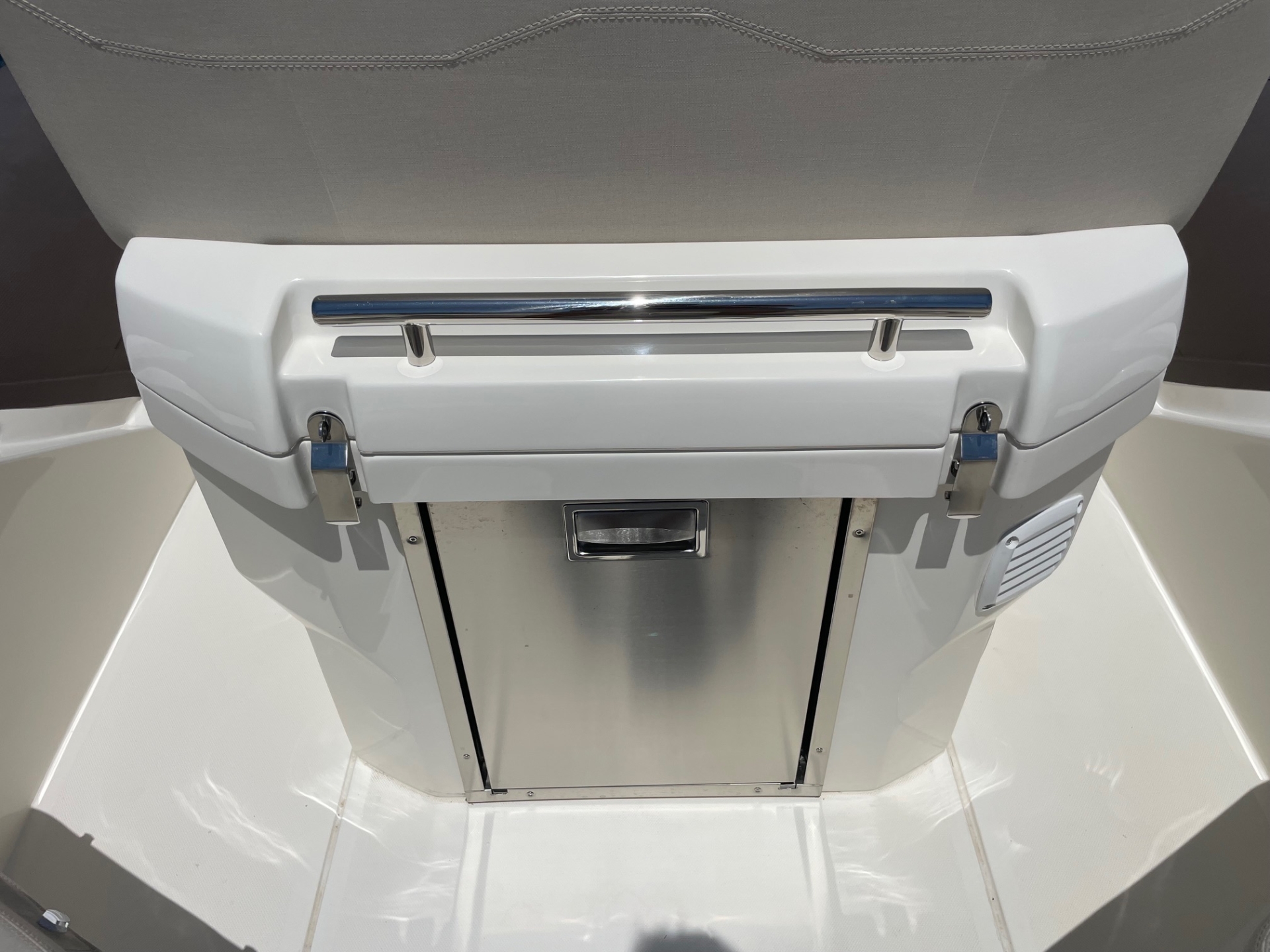 Picture 10 of announcement 30289