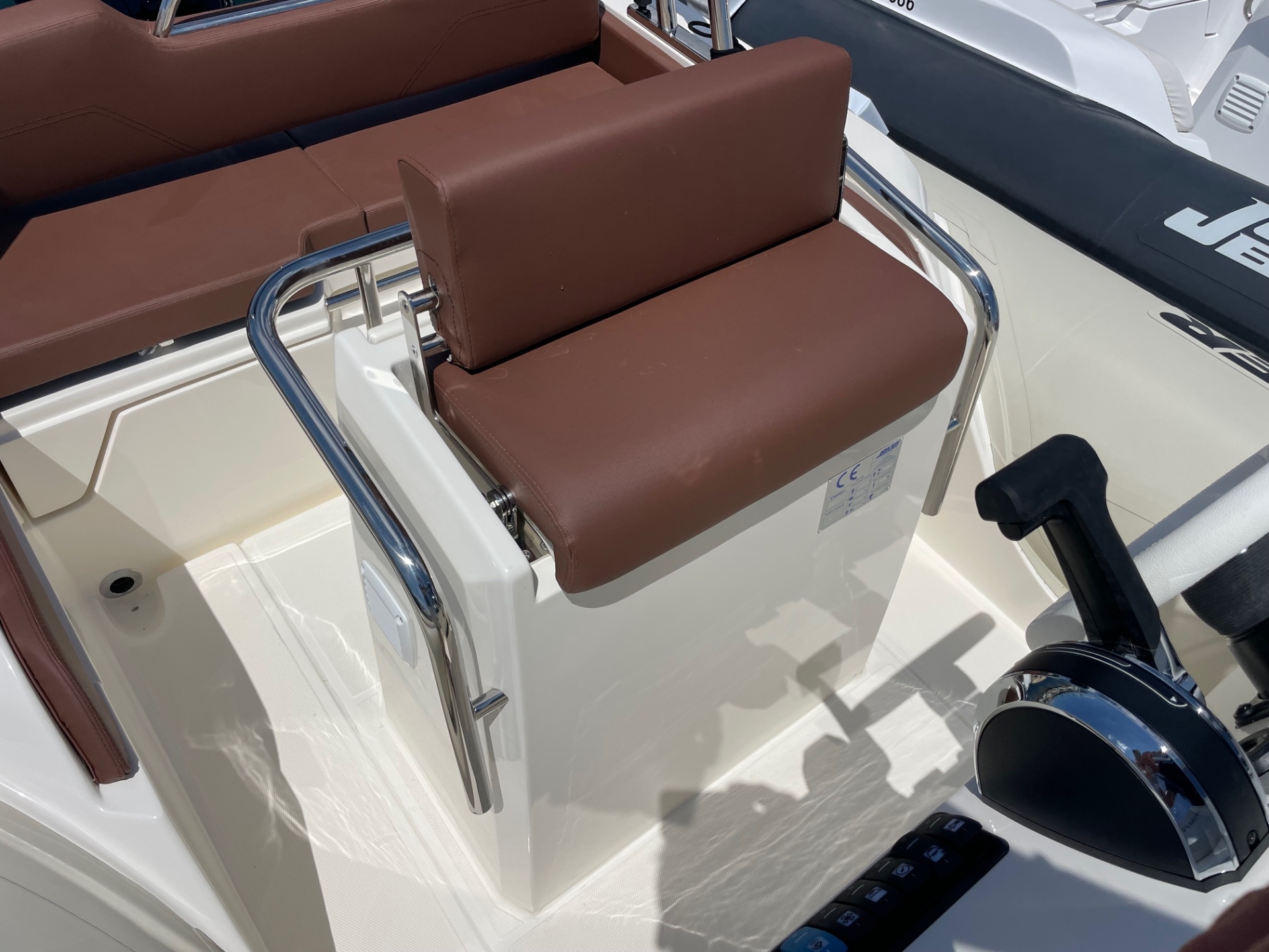 Picture 7 of announcement 15135