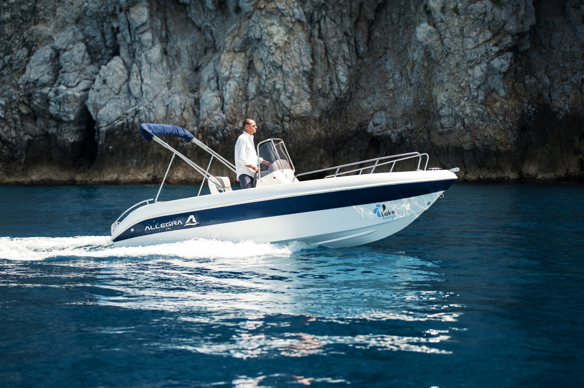 main picture announcement