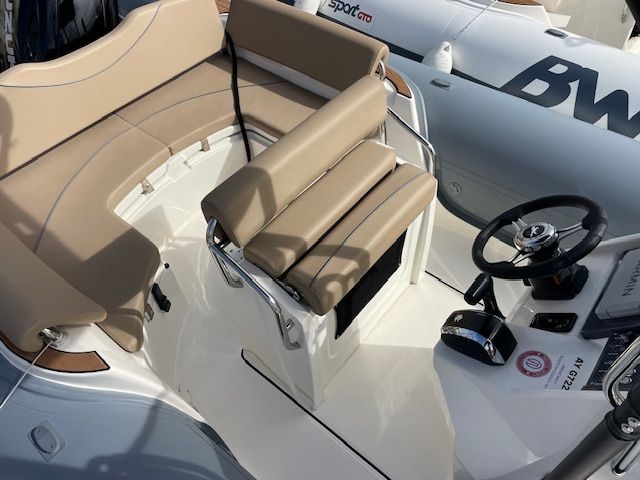 Picture 4 of announcement 16112