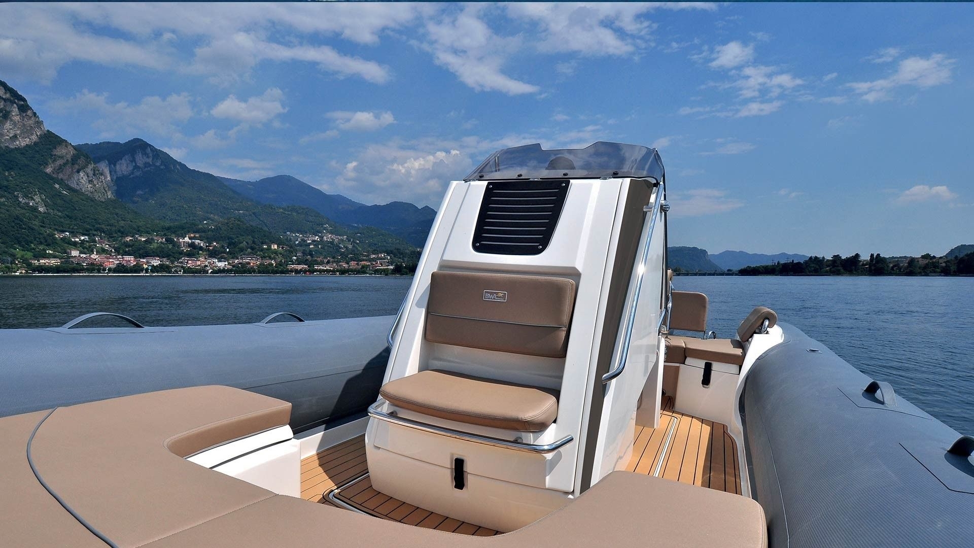 main picture announcement