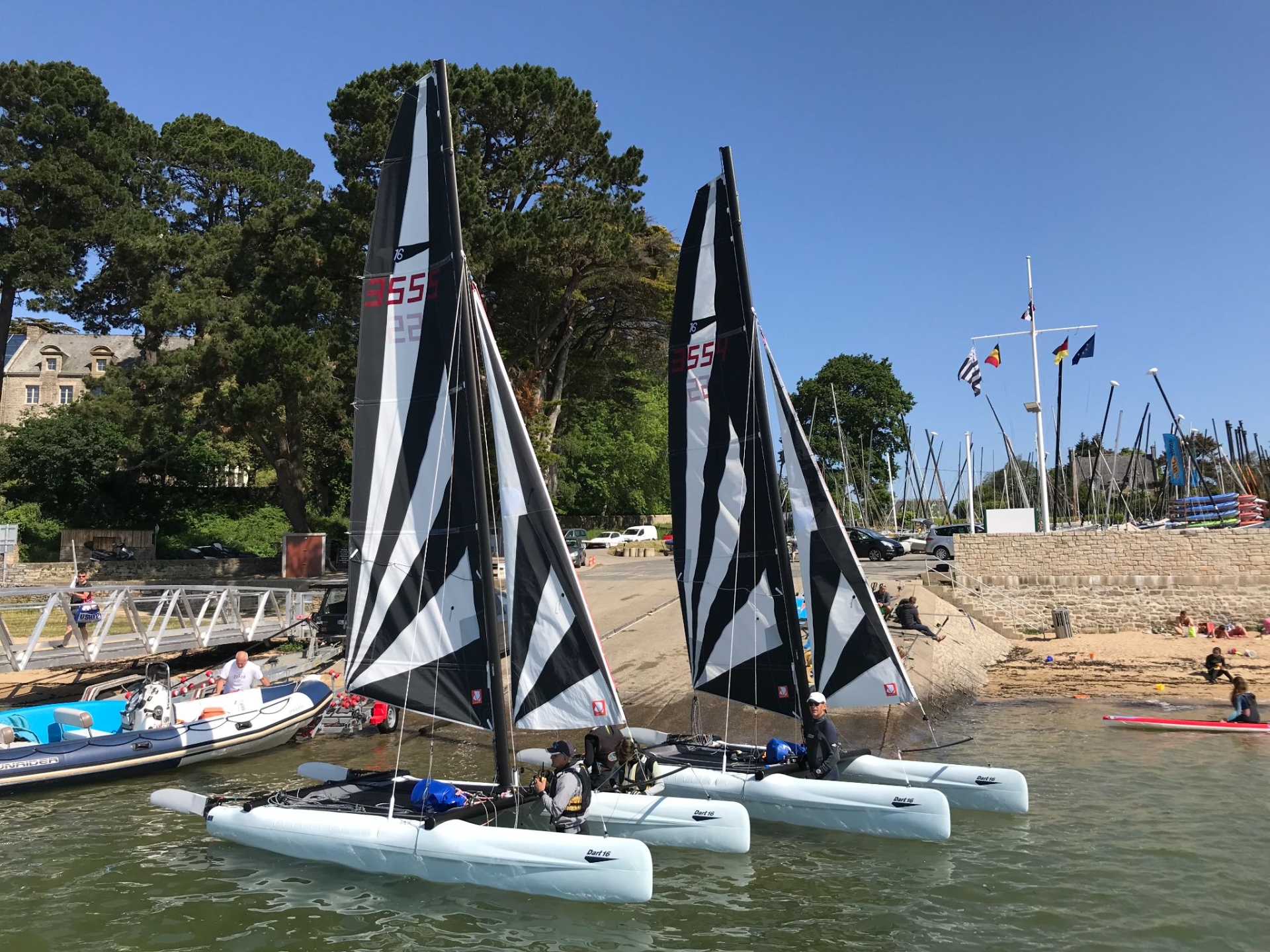 main picture announcement