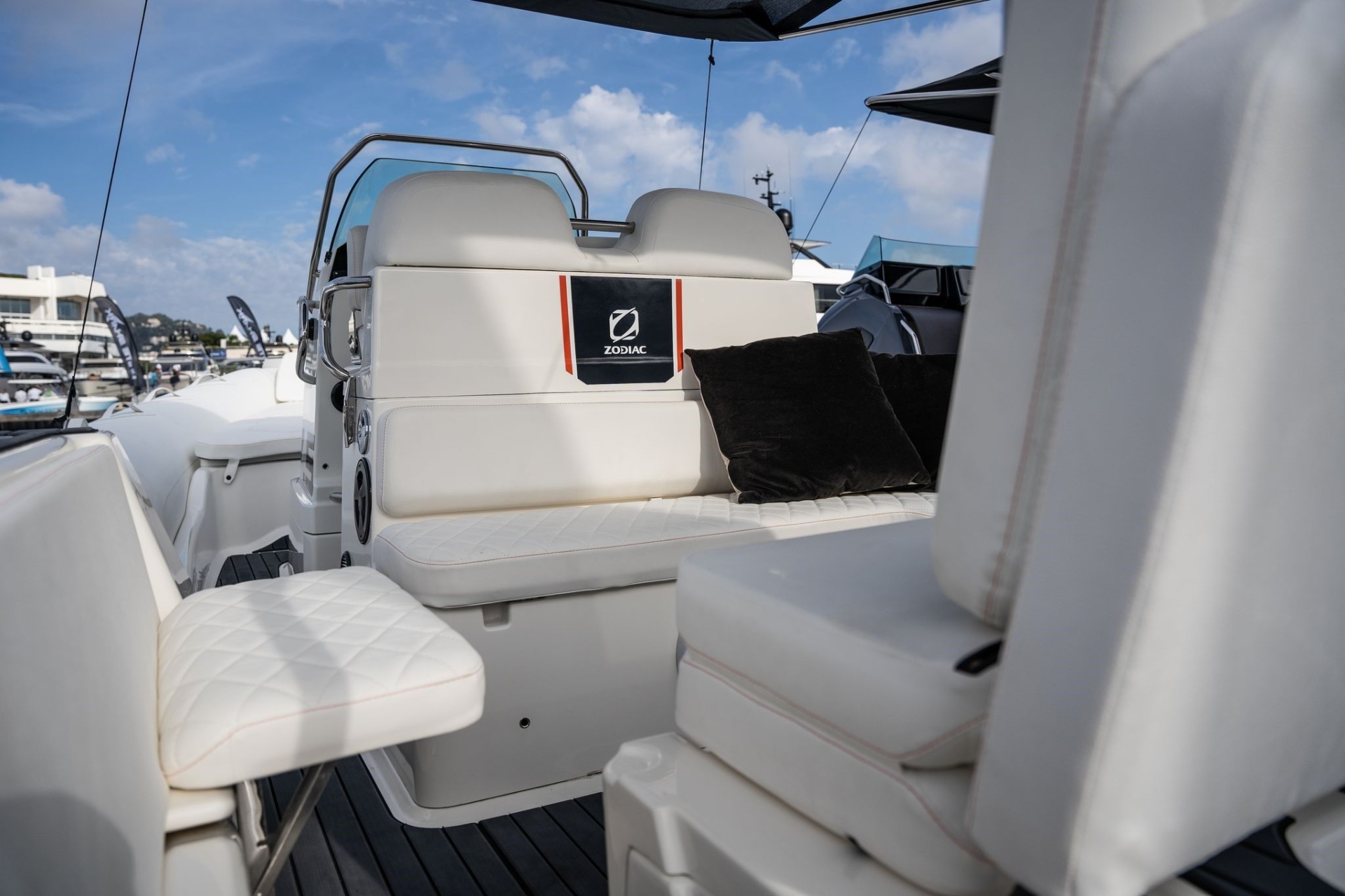 Picture 3 of announcement 17075