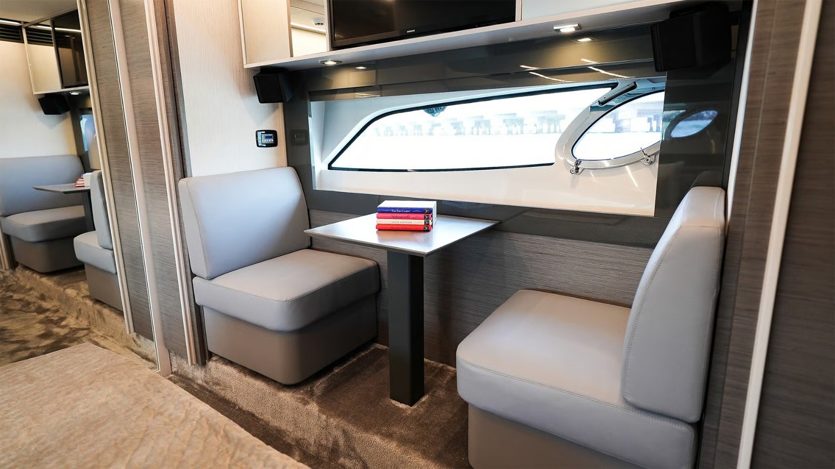 Picture 9 of announcement 17442