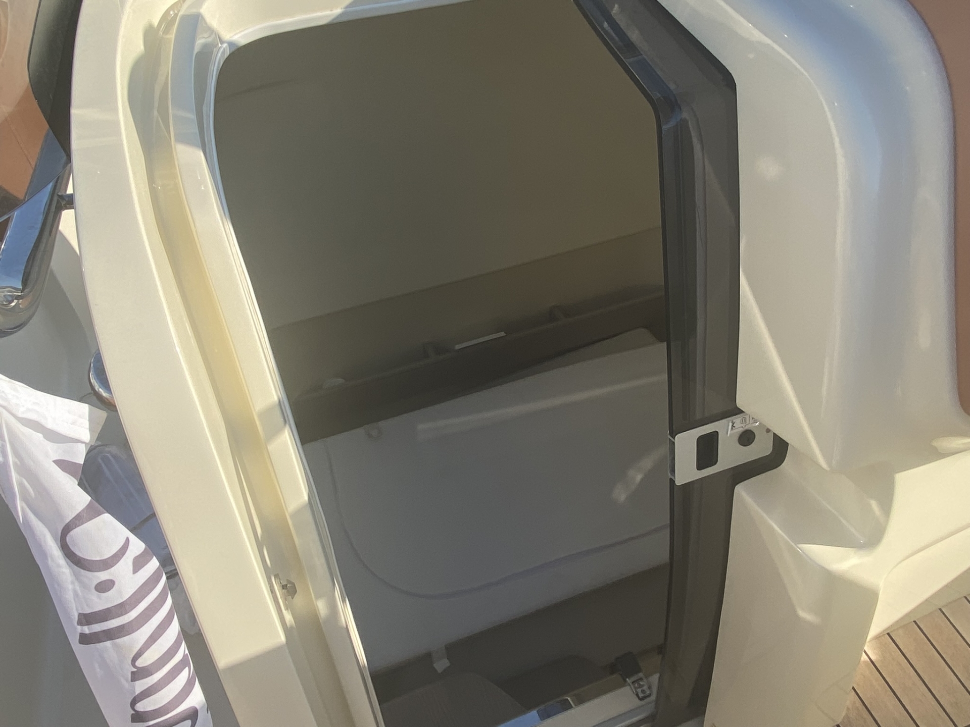 Picture 9 of announcement 17585