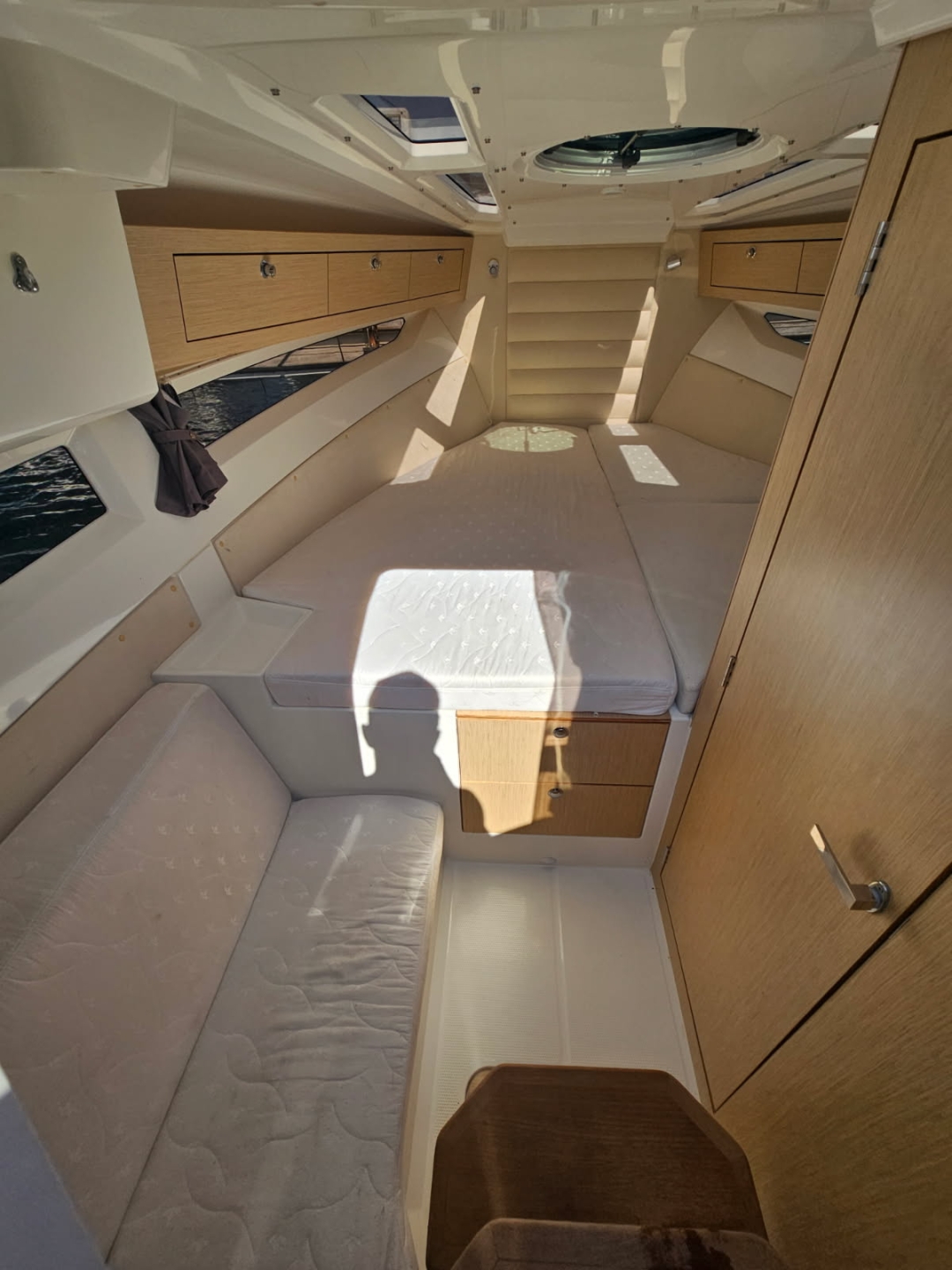 Picture 8 of announcement 18138