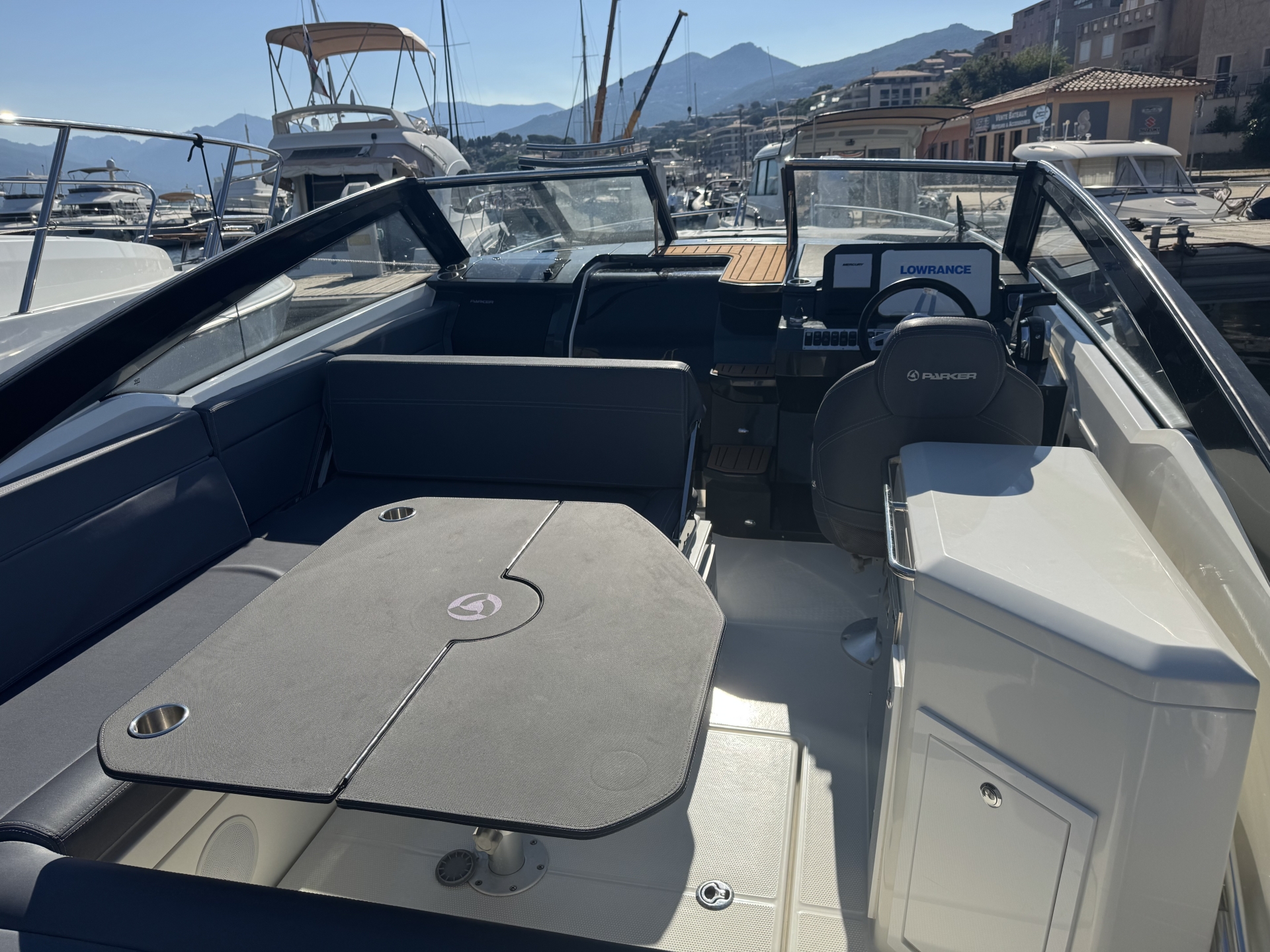 Picture 10 of announcement 18146