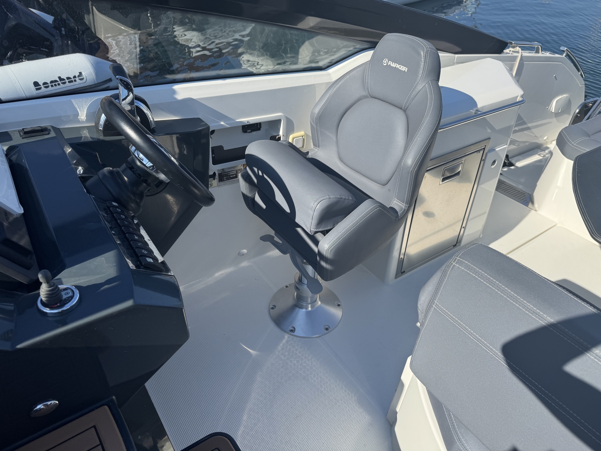 Picture 11 of announcement 18147