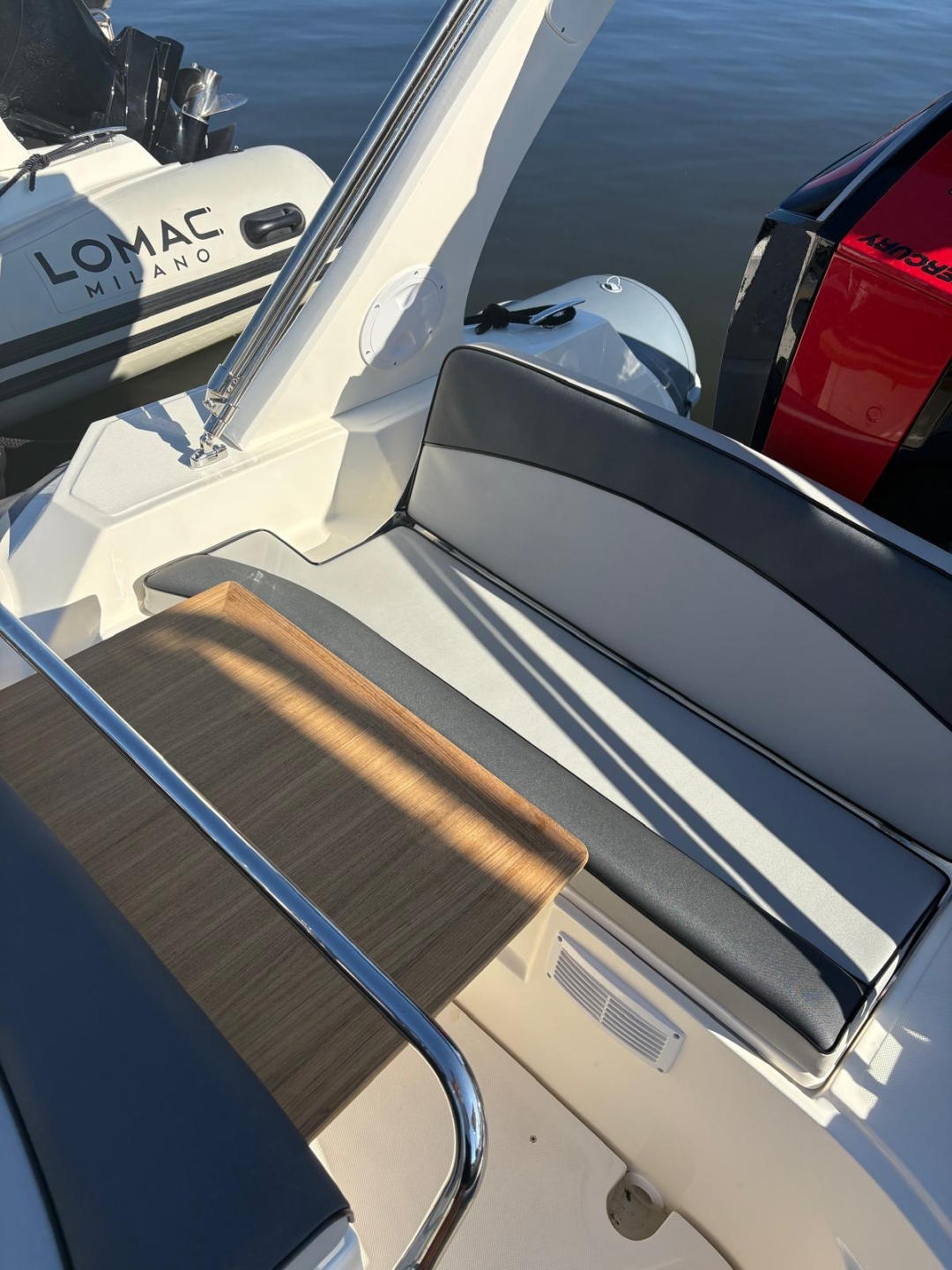 Picture 4 of announcement 18587