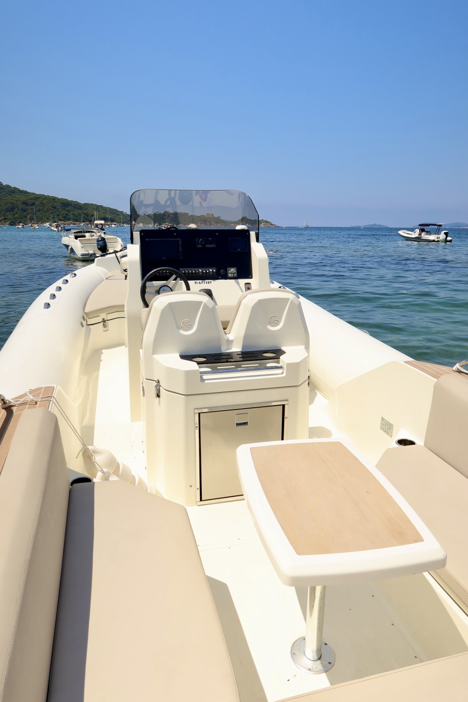 Picture 10 of announcement 18747