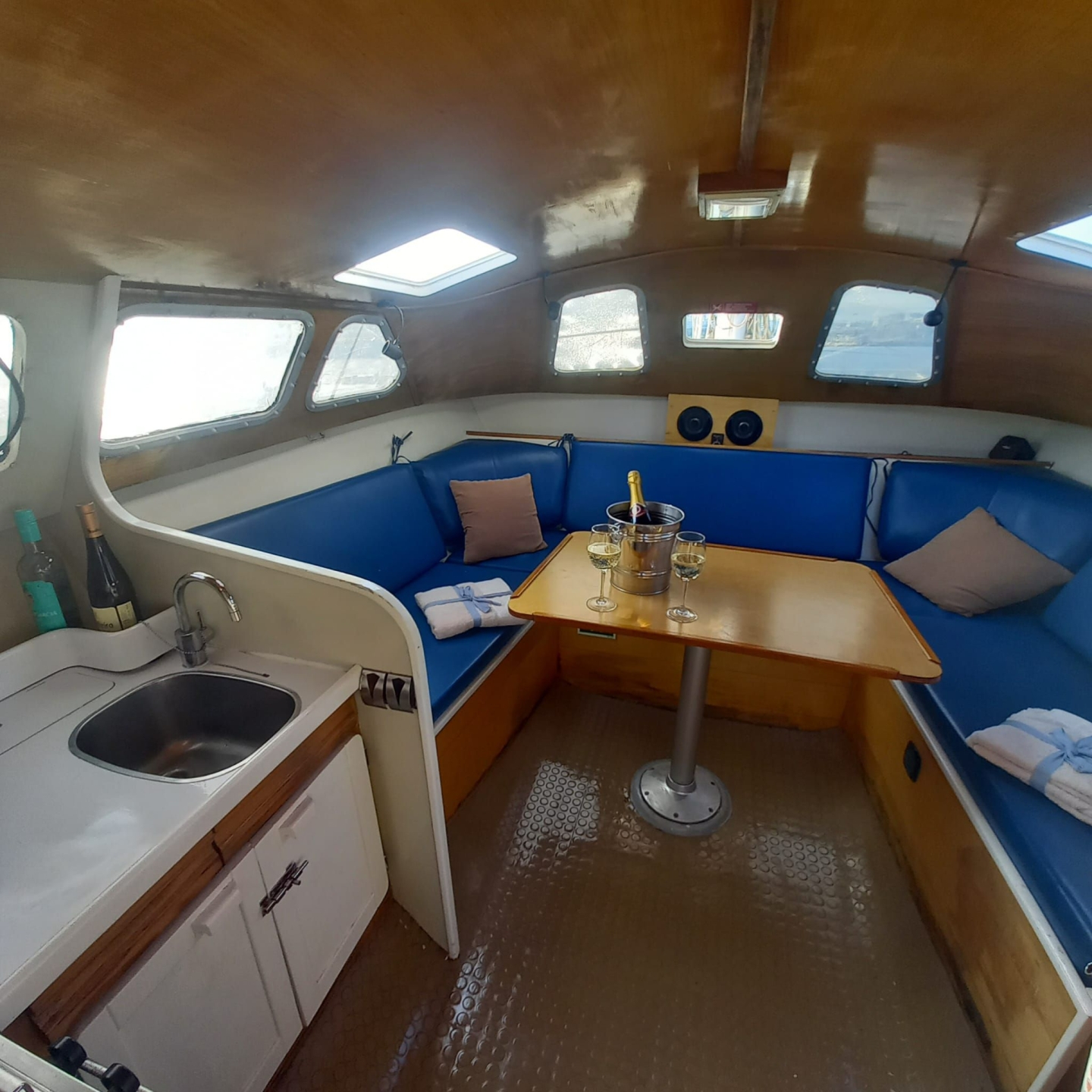 Picture 13 of announcement 18995