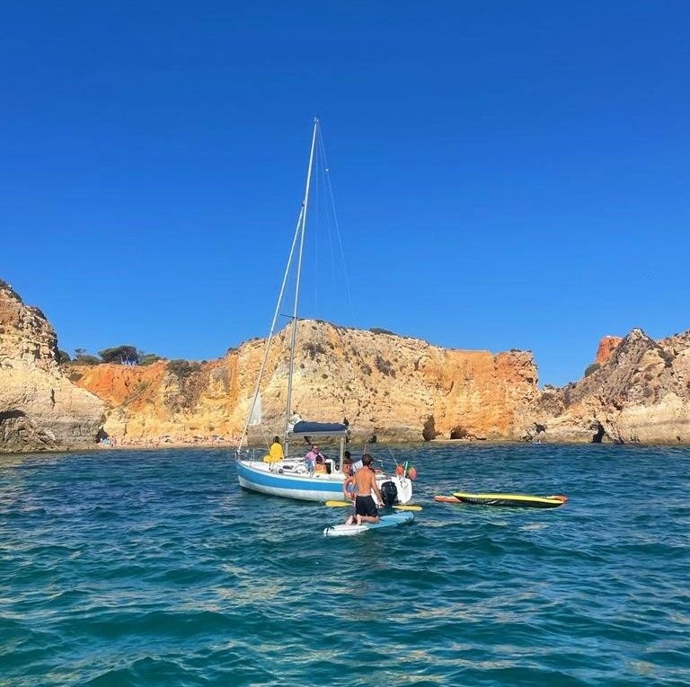 Picture 10 of announcement 19007