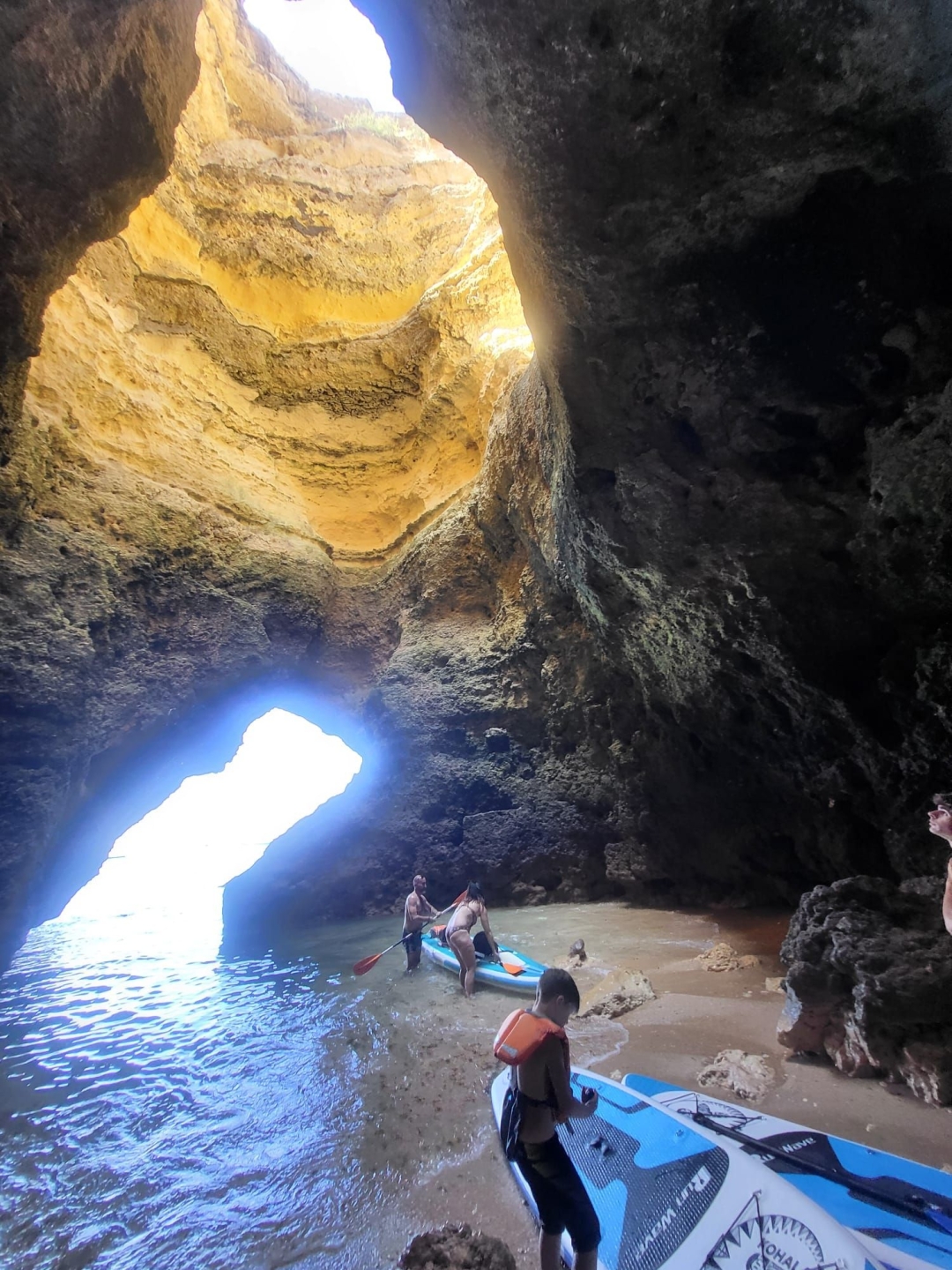 Picture 2 of announcement 19040