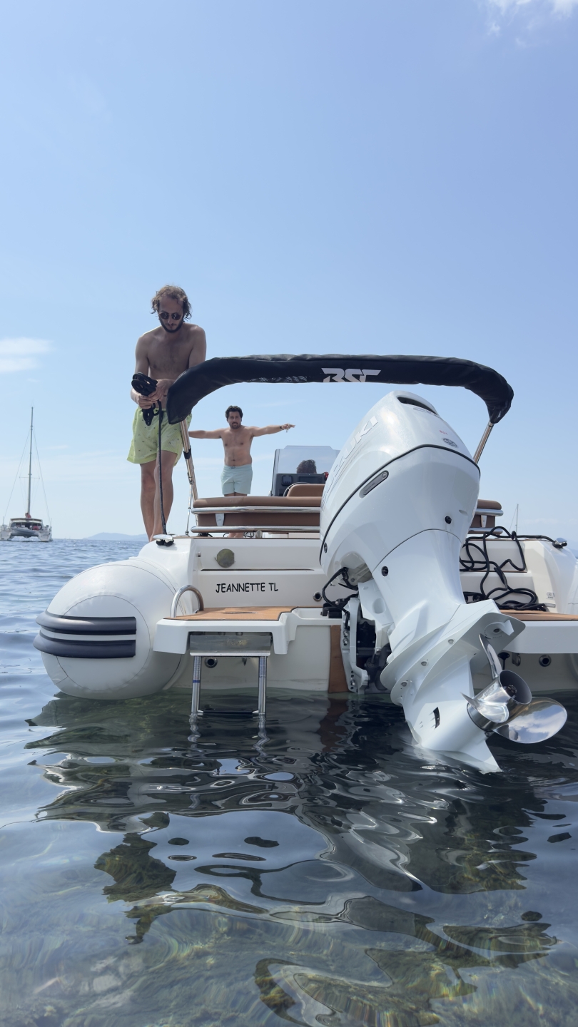 Picture 8 of announcement 19122