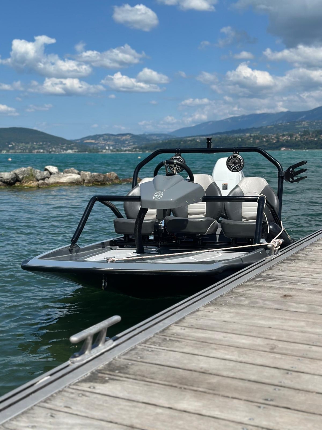 main picture announcement