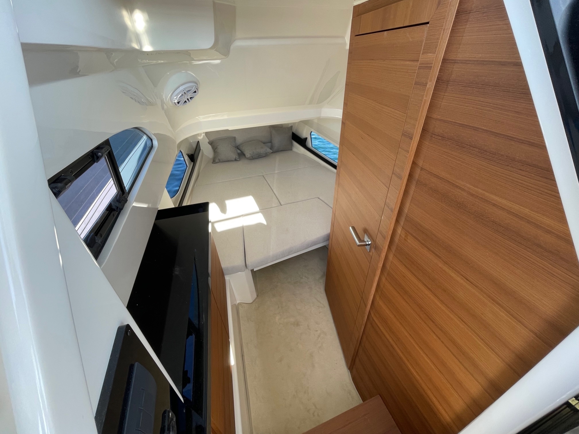 Picture 17 of announcement 19159