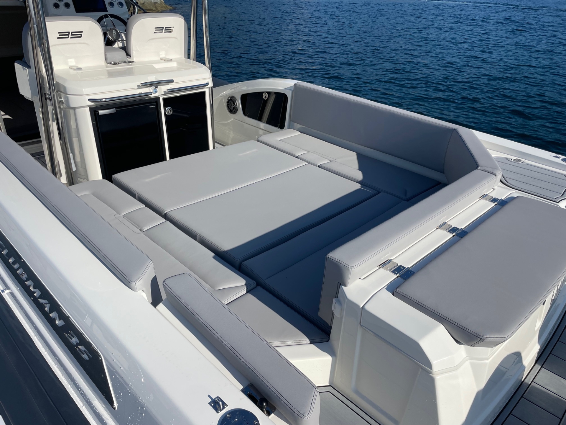 Picture 15 of announcement 19160