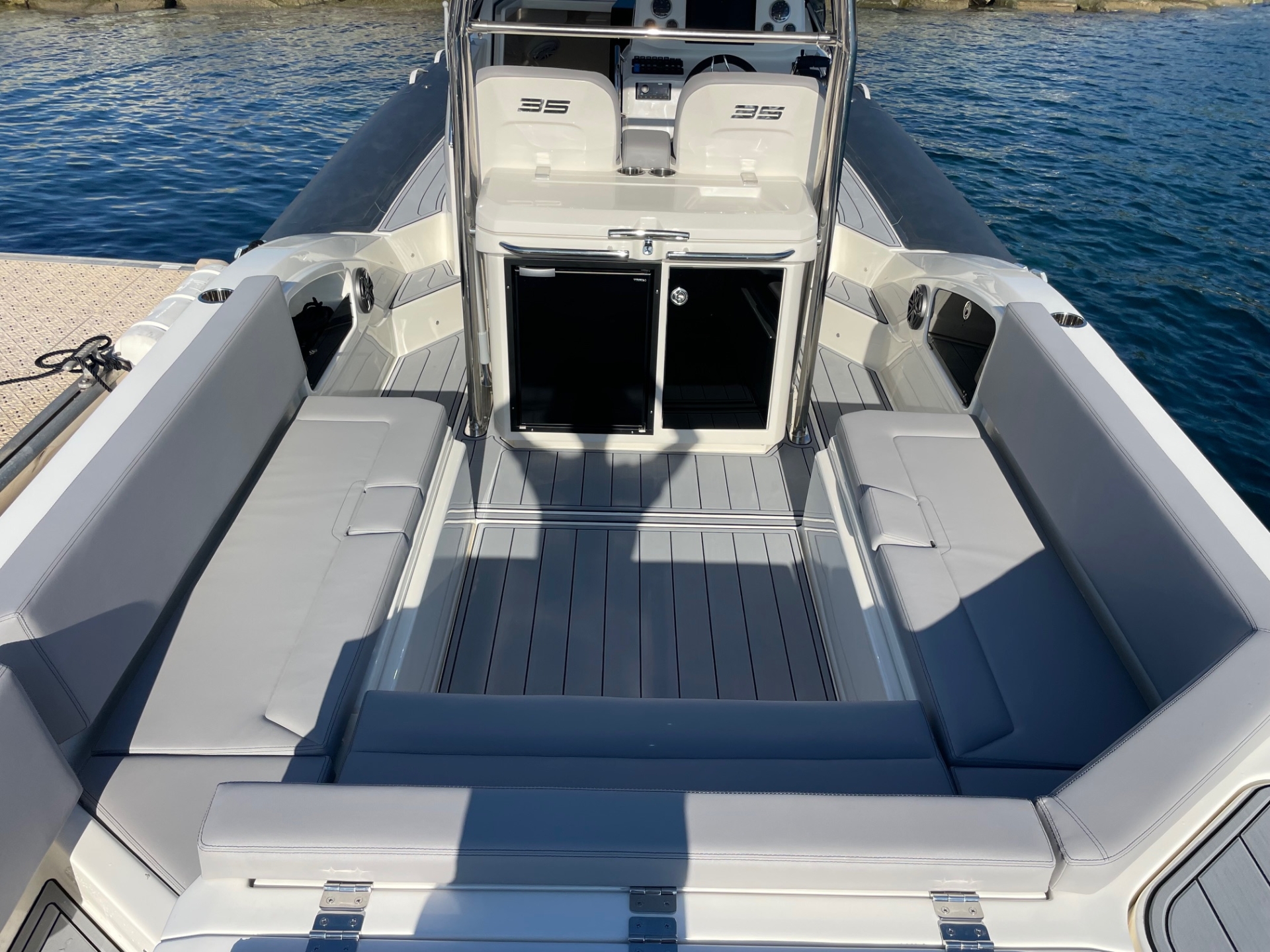 Picture 11 of announcement 19165