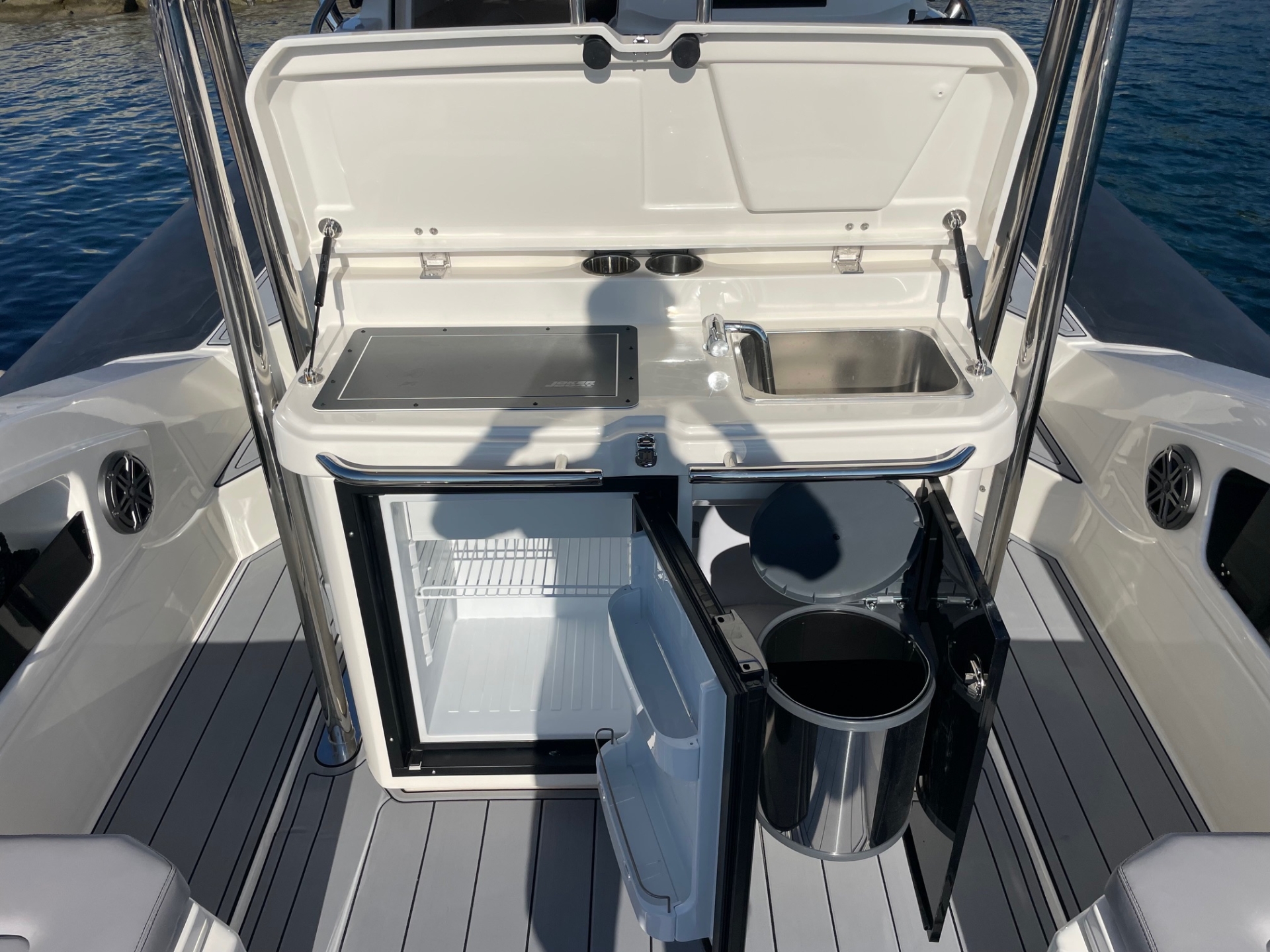 Picture 9 of announcement 19167