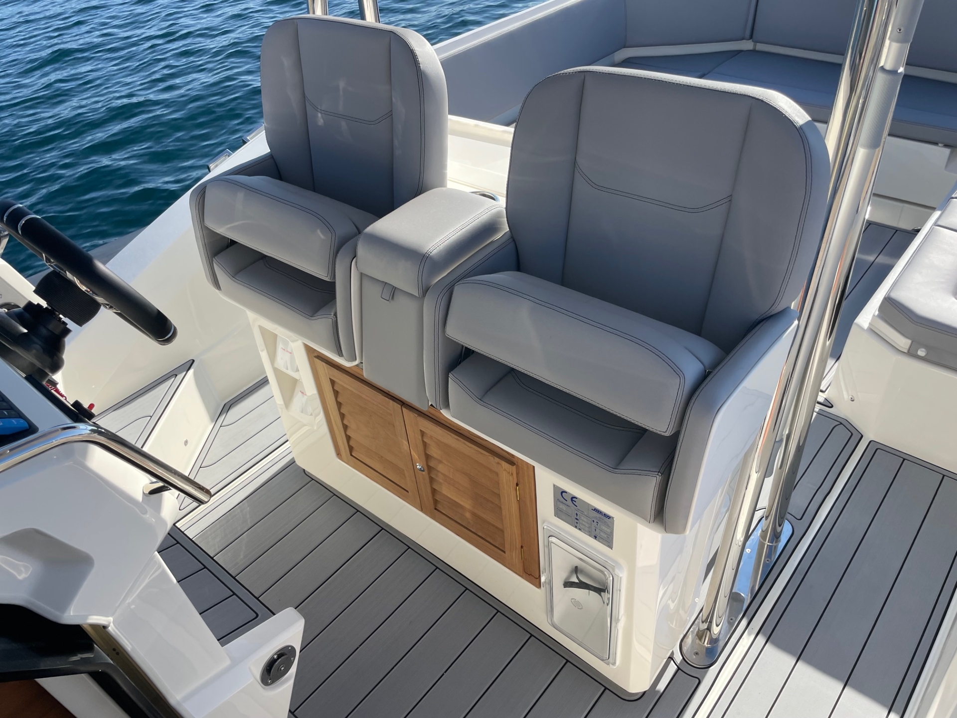 Picture 7 of announcement 19169