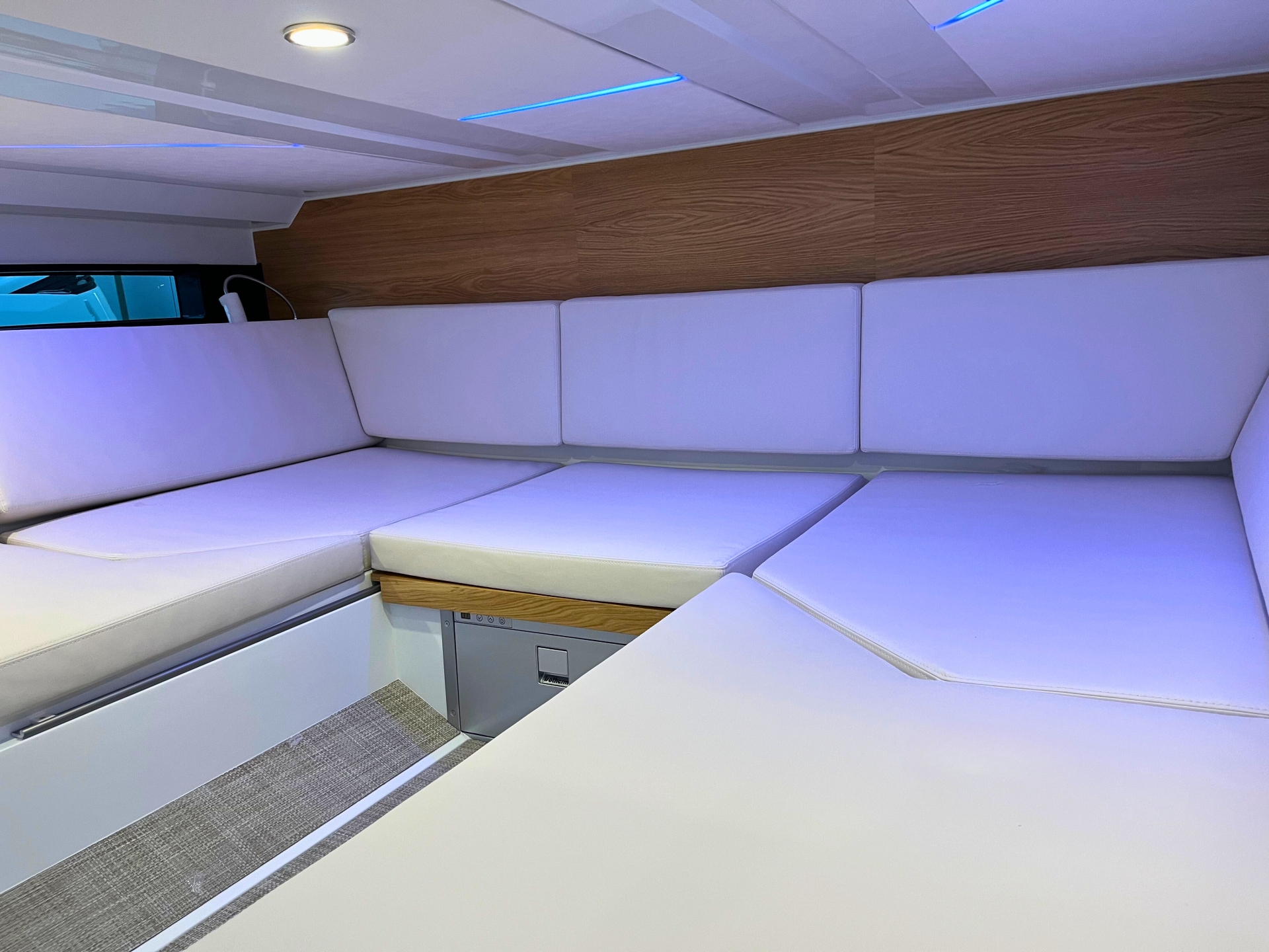 Picture 6 of announcement 19263