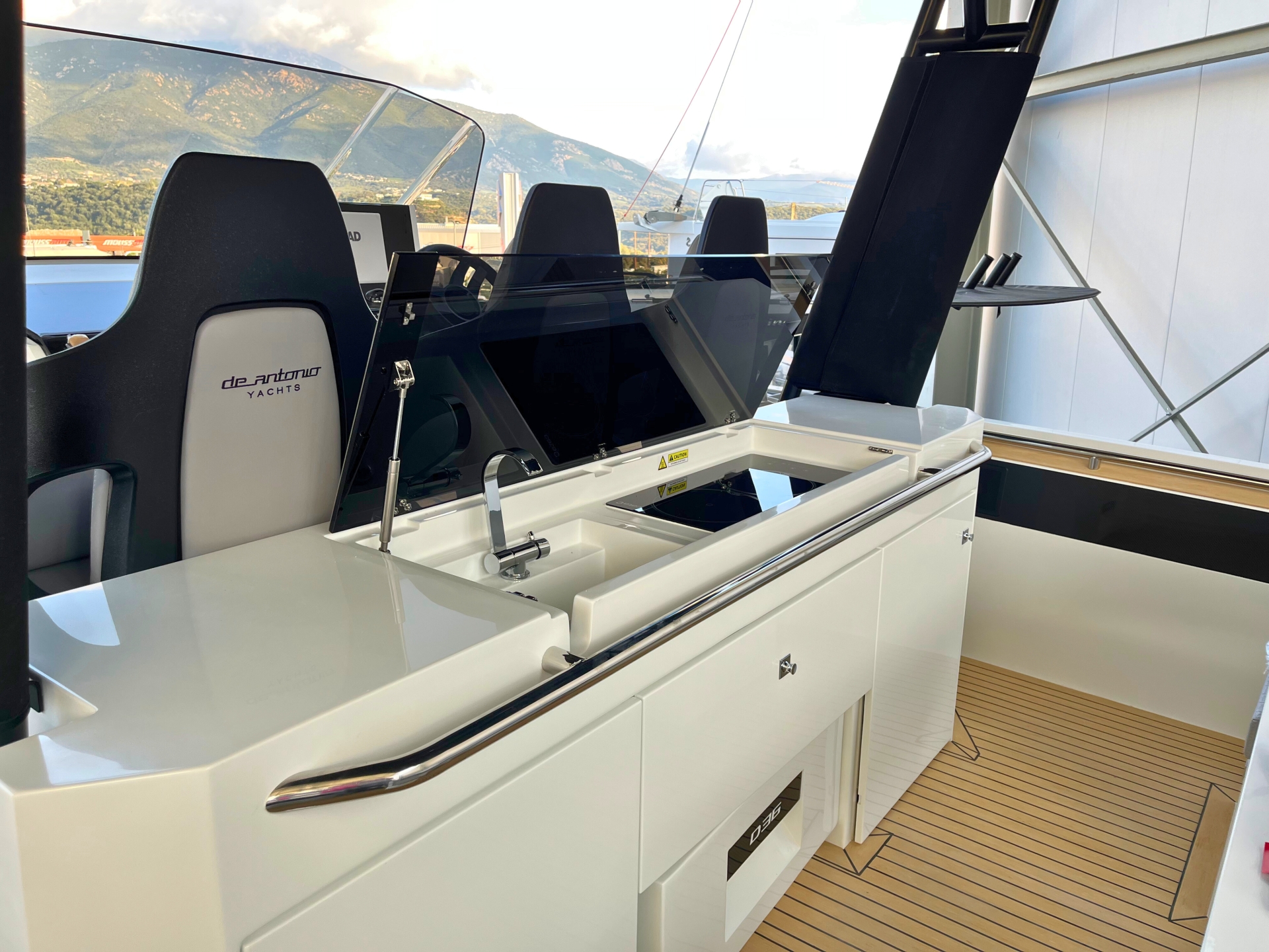 Picture 13 of announcement 19270