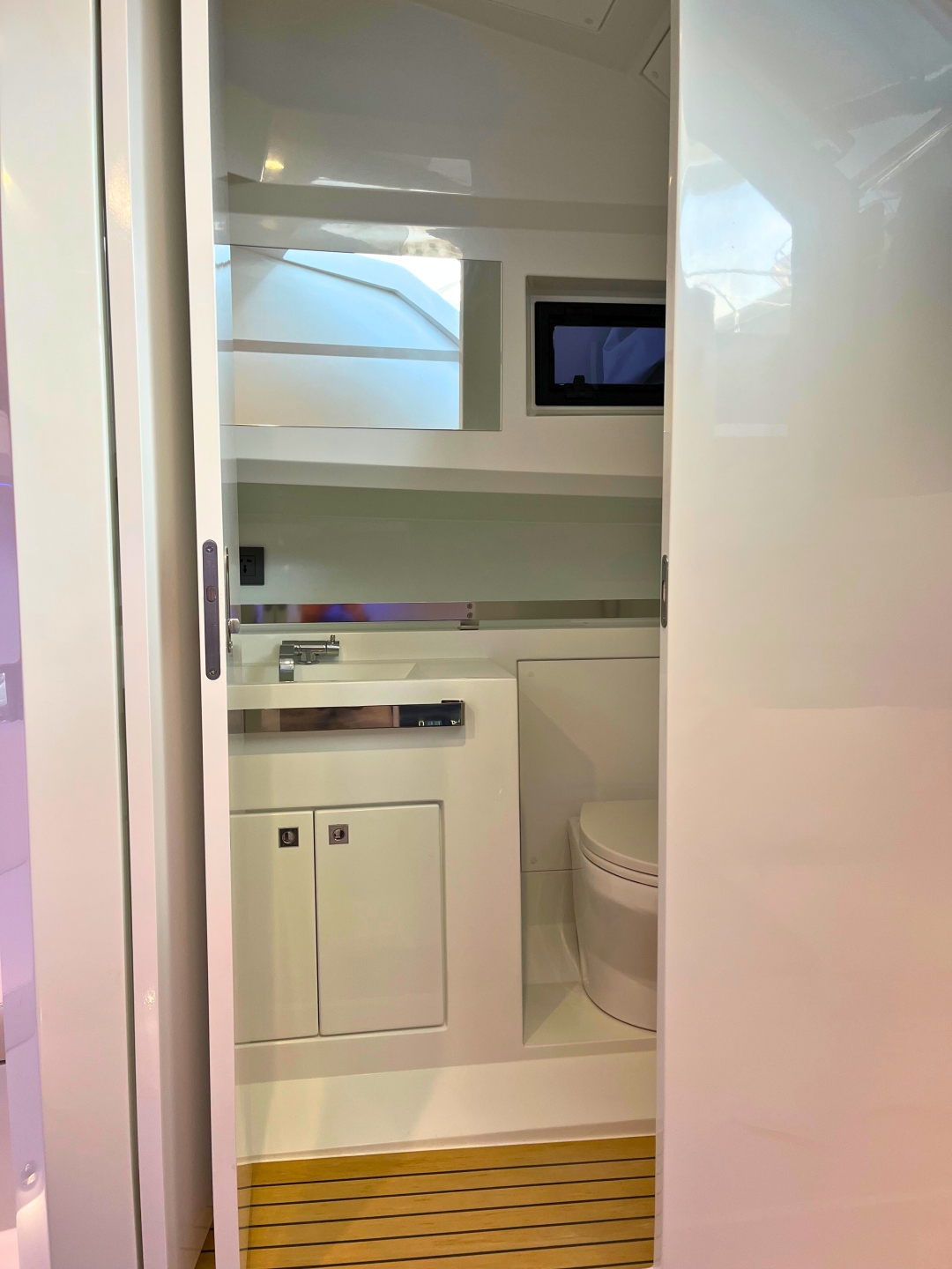 Picture 15 of announcement 19272