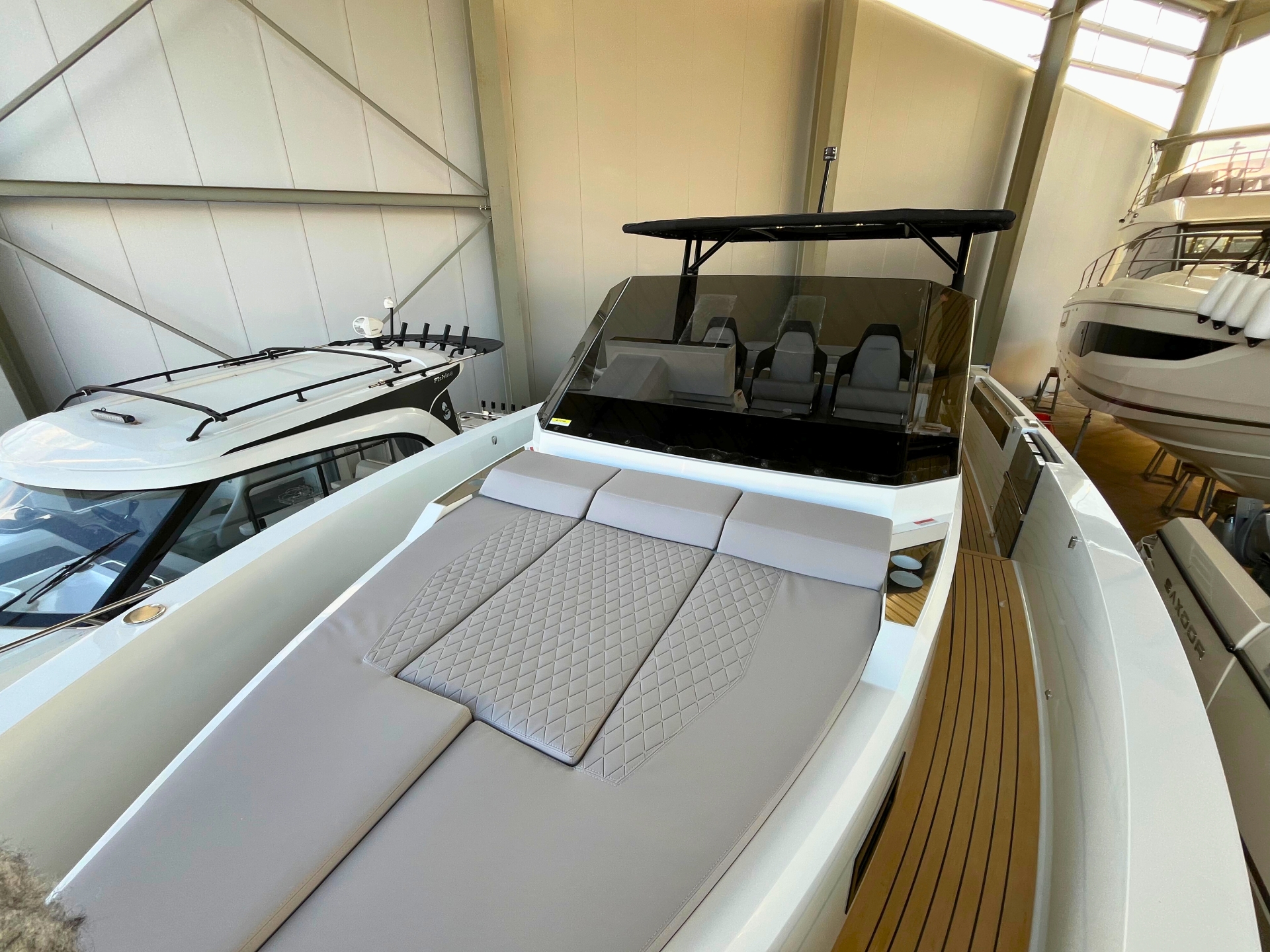 Picture 16 of announcement 19273