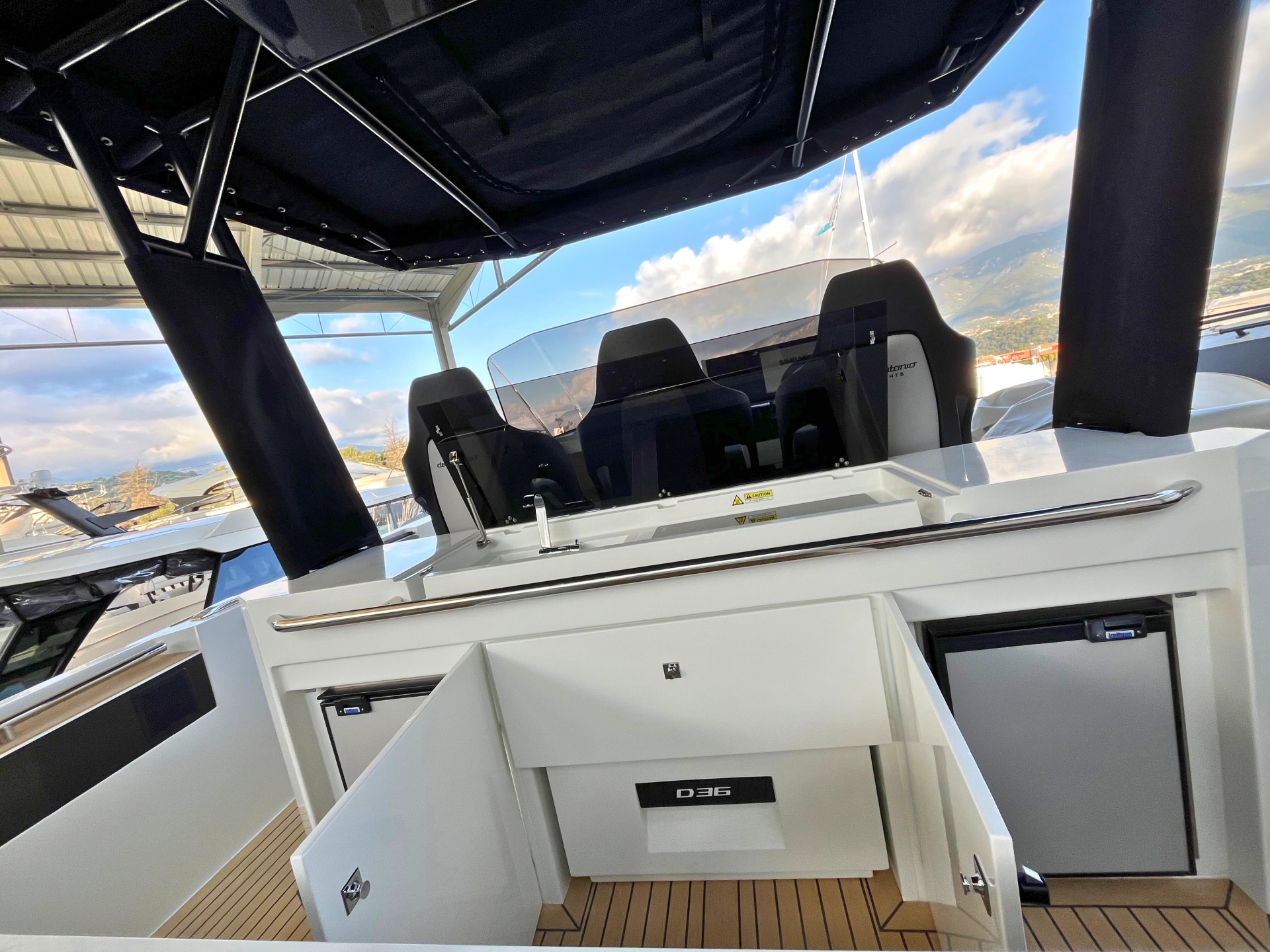 Picture 19 of announcement 19276