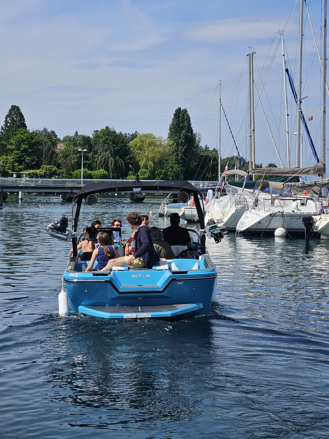 main picture announcement