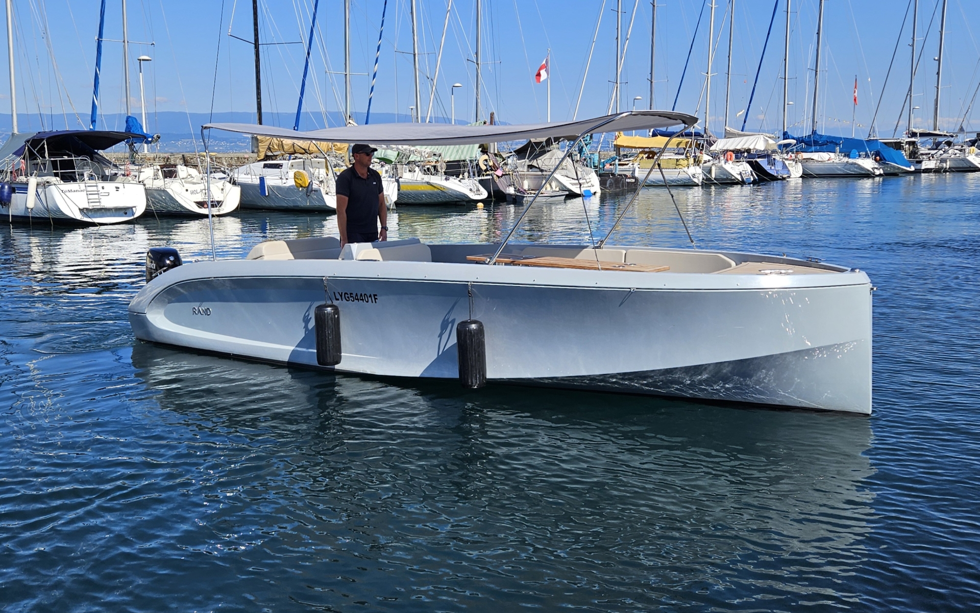 main picture announcement