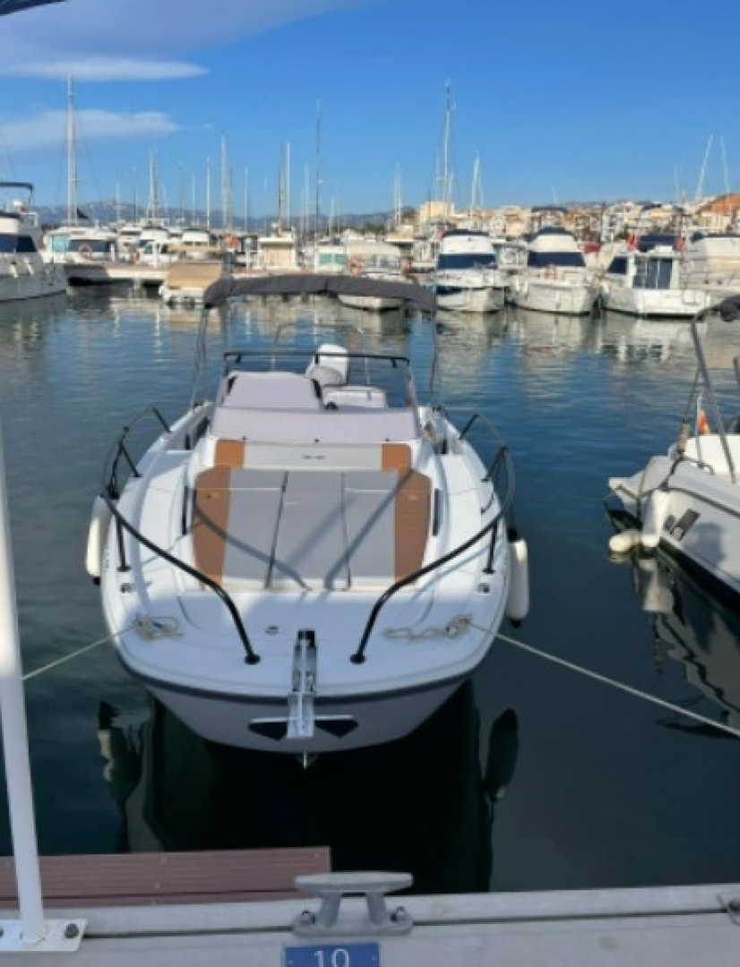 Picture 4 of announcement 19712