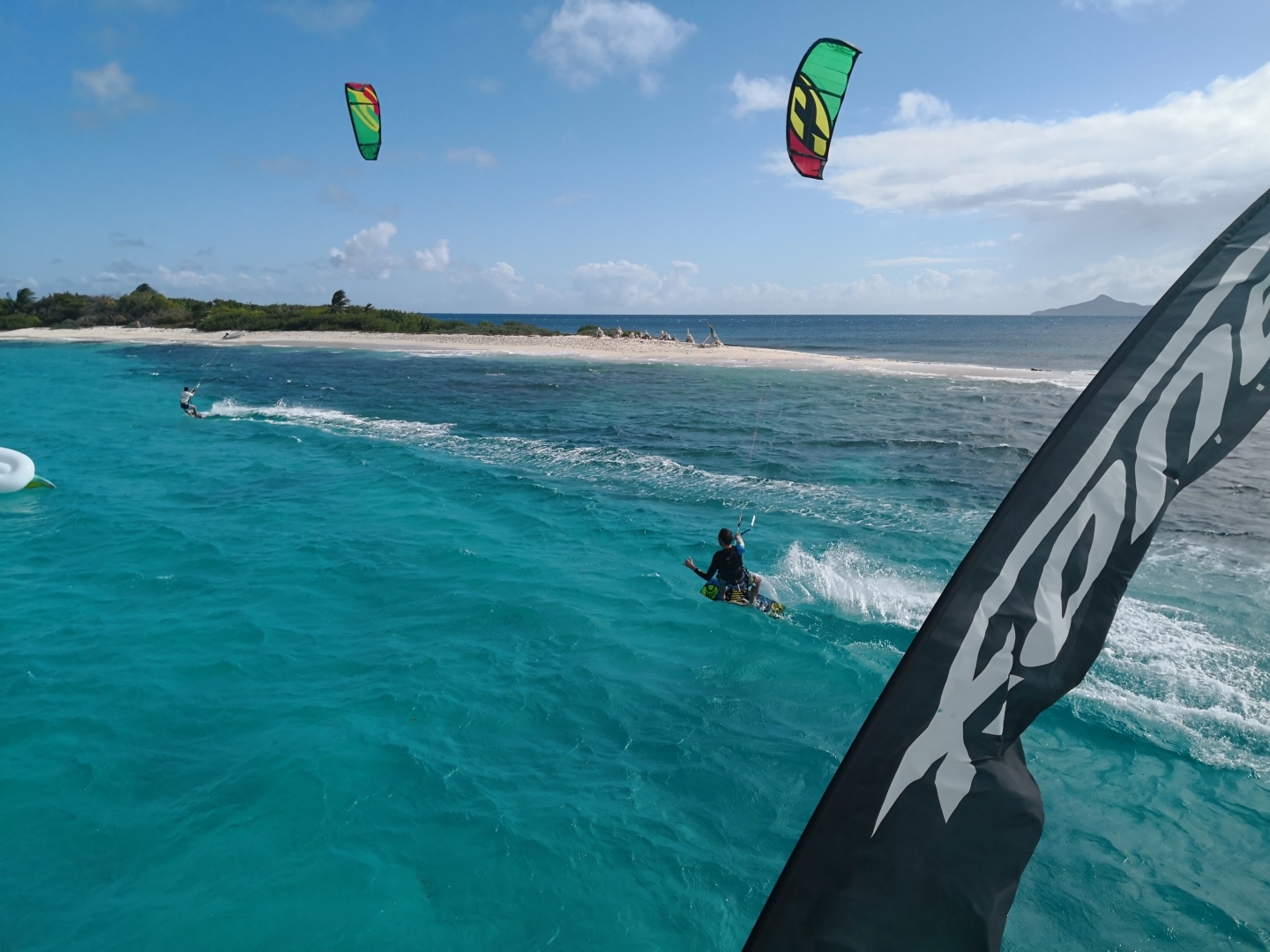 Picture 11 of announcement 19940