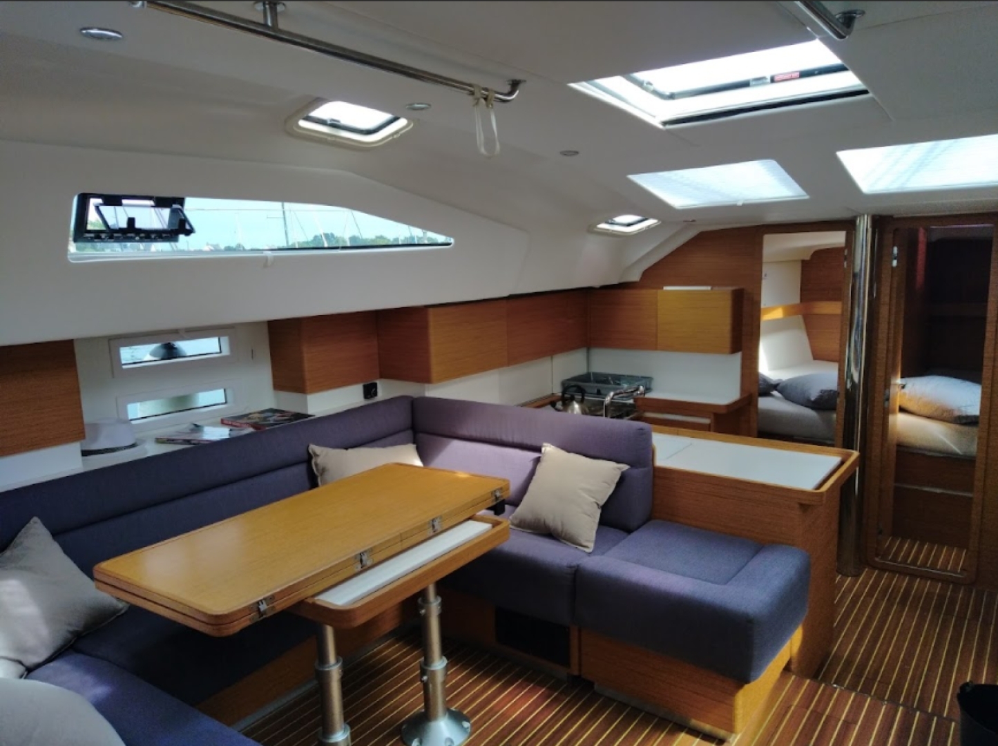 Picture 9 of announcement 19963