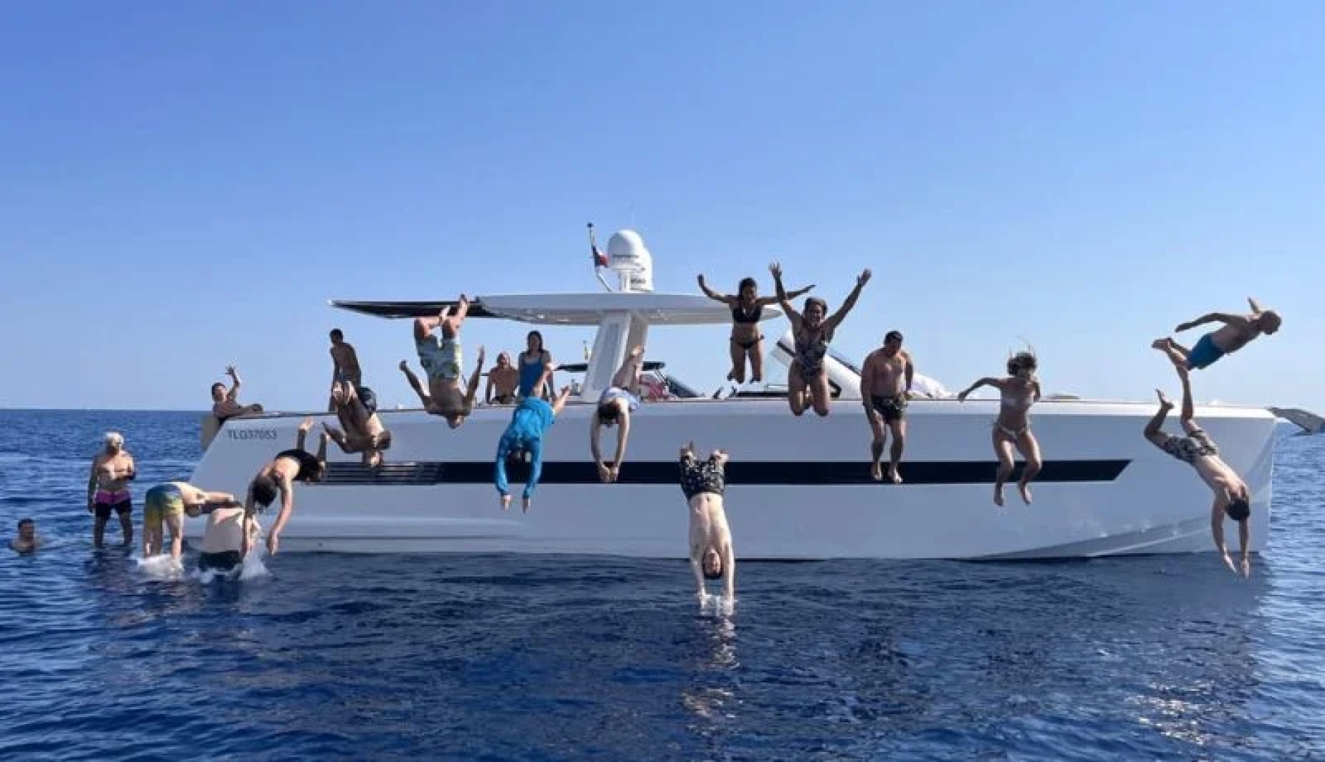 main picture announcement