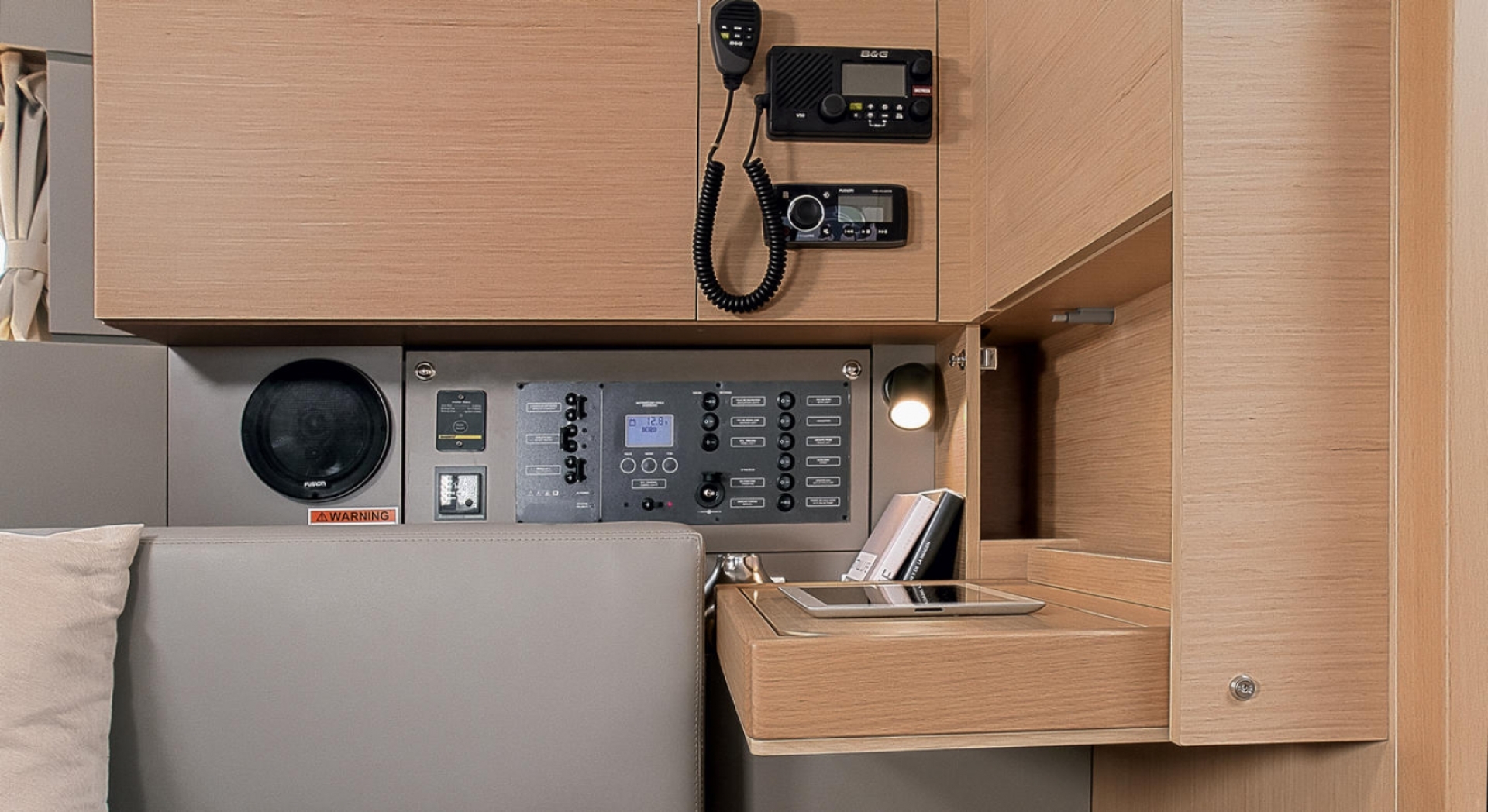 Picture 14 of announcement 20410