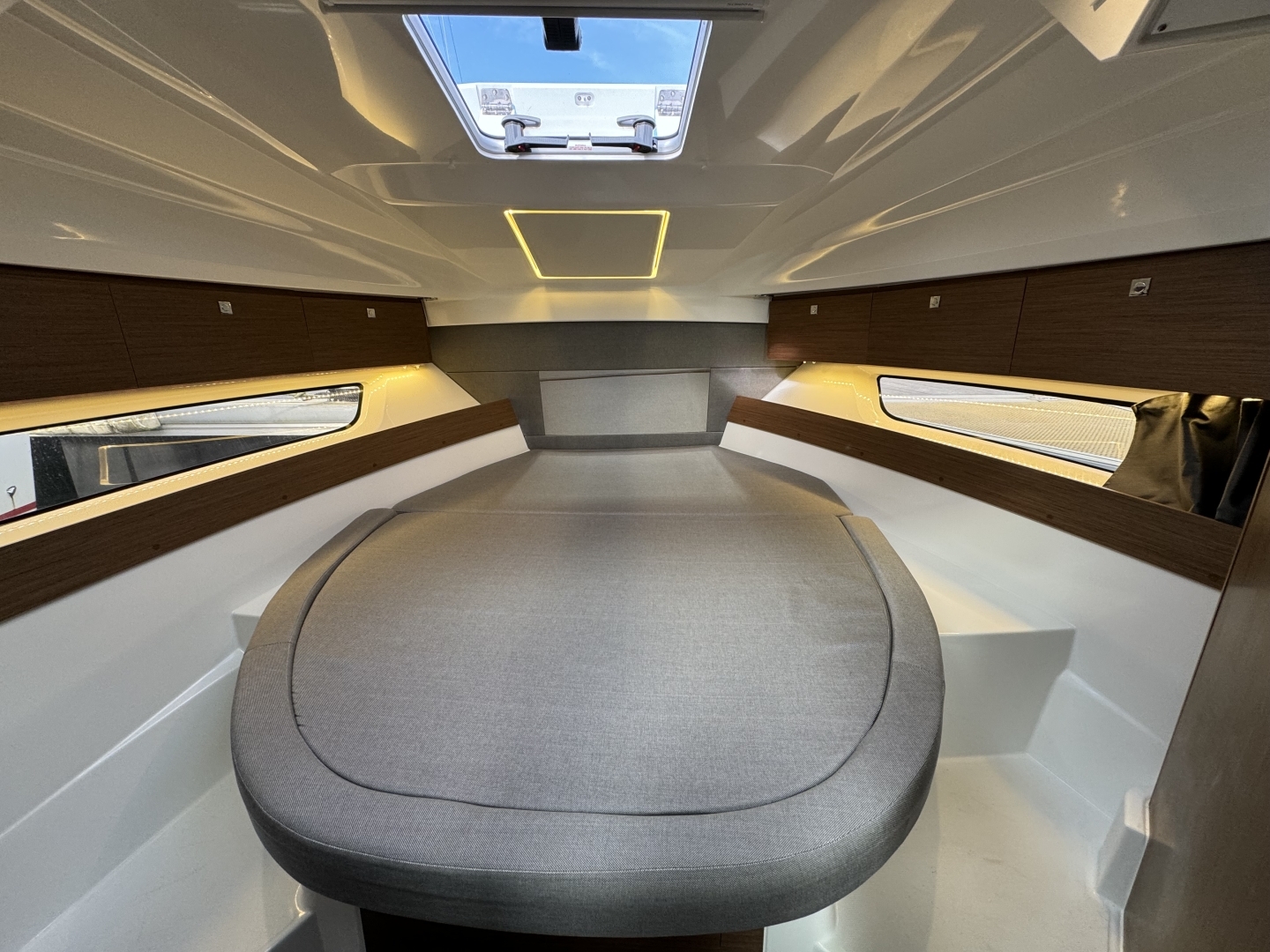 Picture 2 of announcement 20532